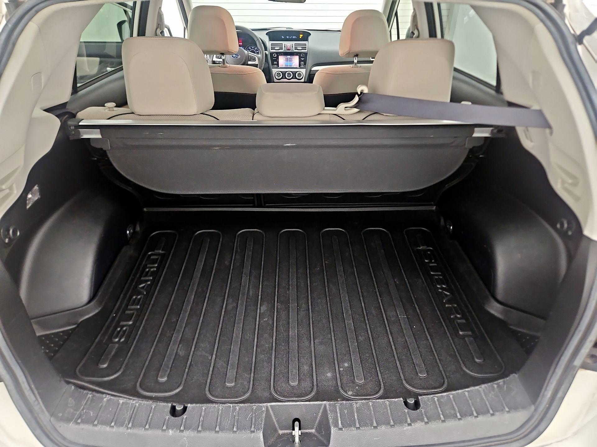 Thumbnail: 2017 Subaru Crosstrek - 18