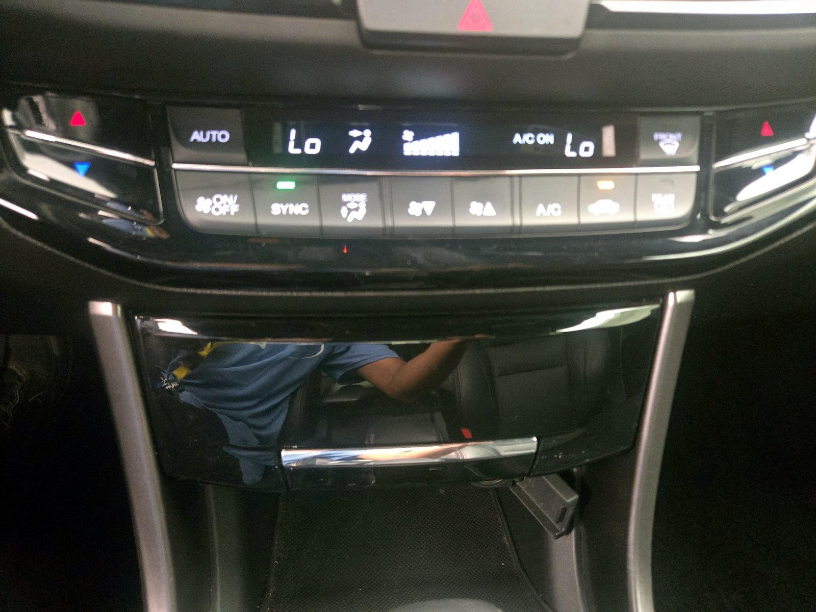 2017 Honda Accord Sport SE - Photo 17