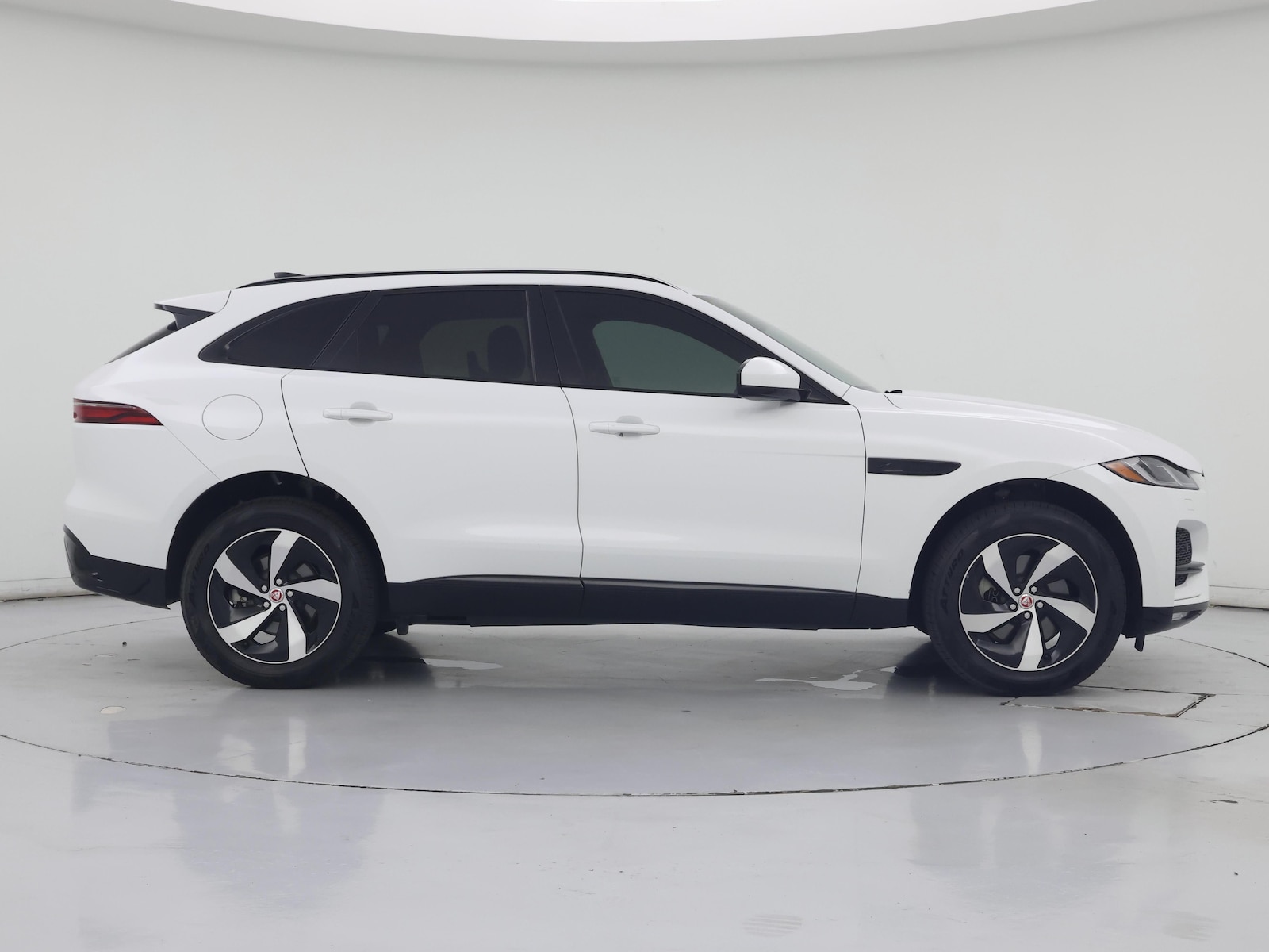 2023 Jaguar F-Pace S - Photo 8