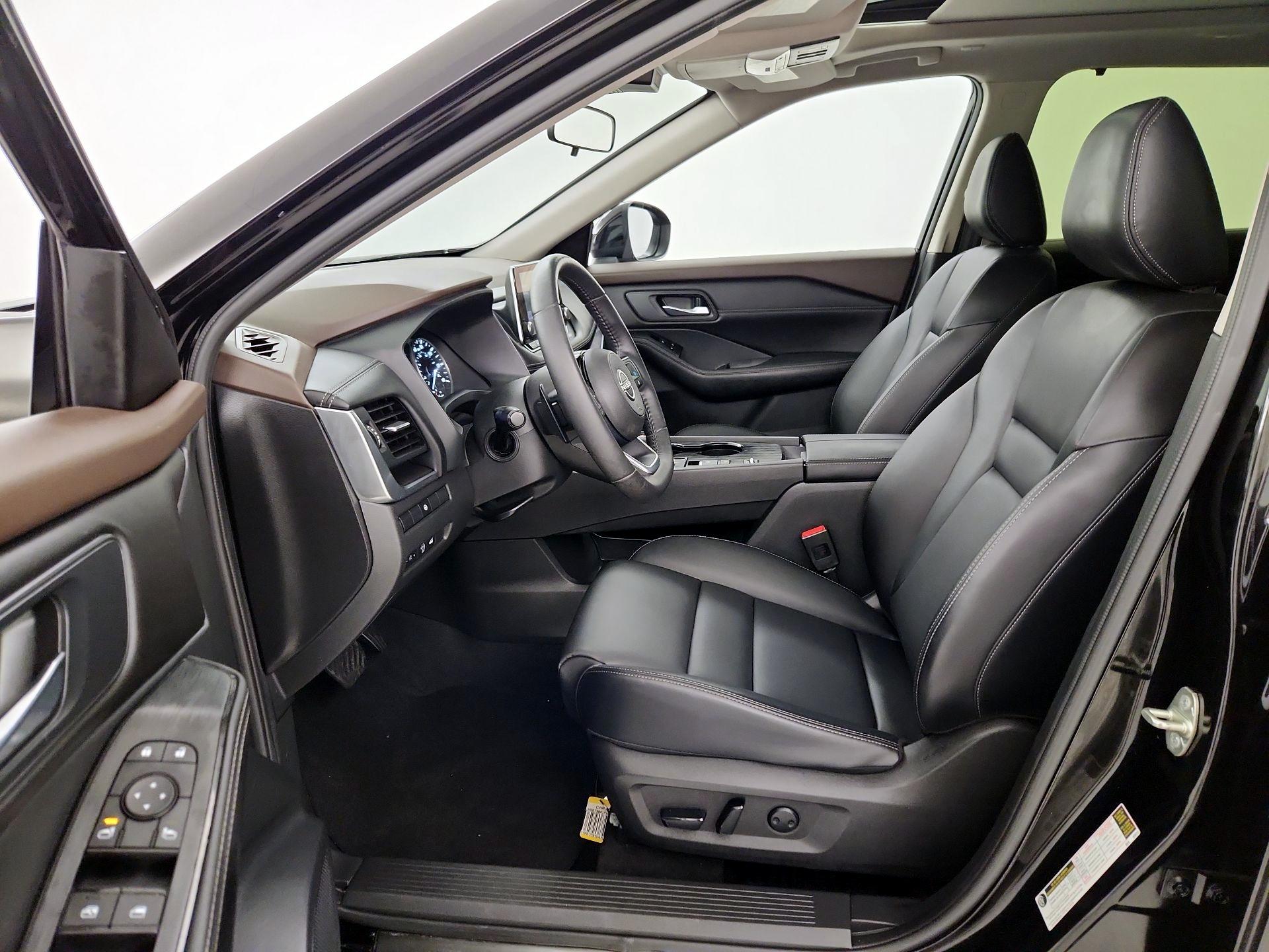 Thumbnail: 2023 Nissan Rogue - 11