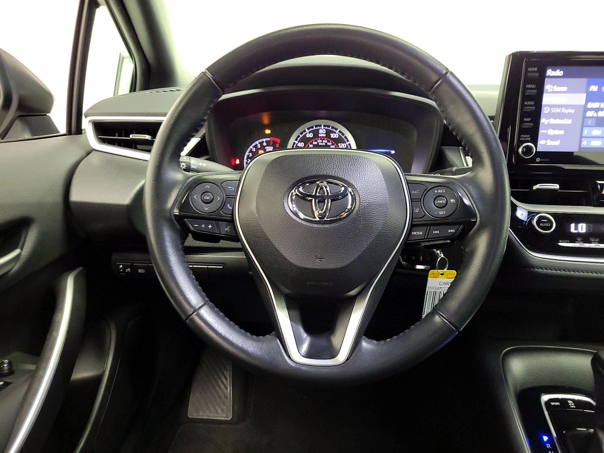 Thumbnail: 2022 Toyota Corolla - 10