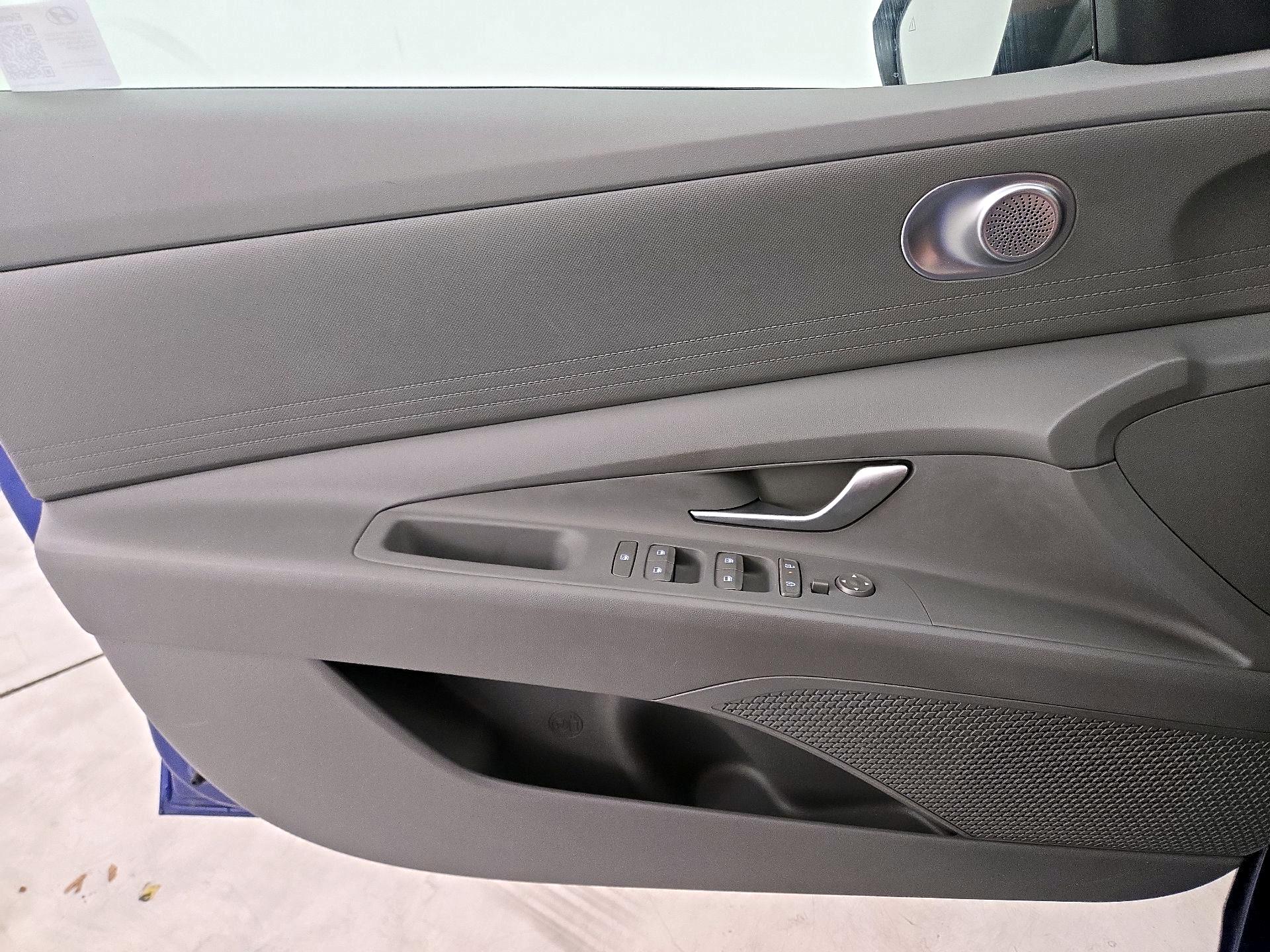 Thumbnail: 2024 Hyundai Elantra - 12