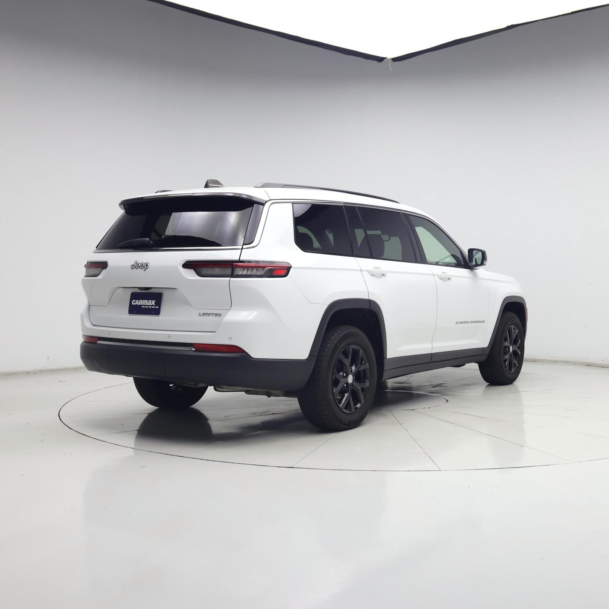Thumbnail: 2024 Jeep Grand Cherokee L - 8