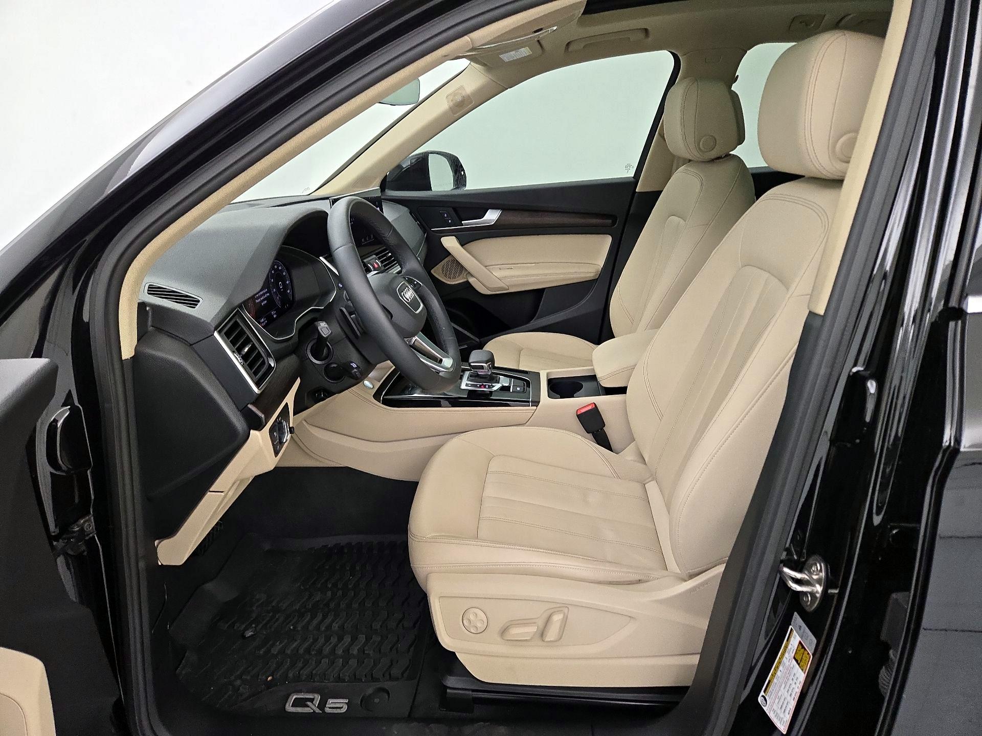 Thumbnail: 2024 Audi Q5 - 11