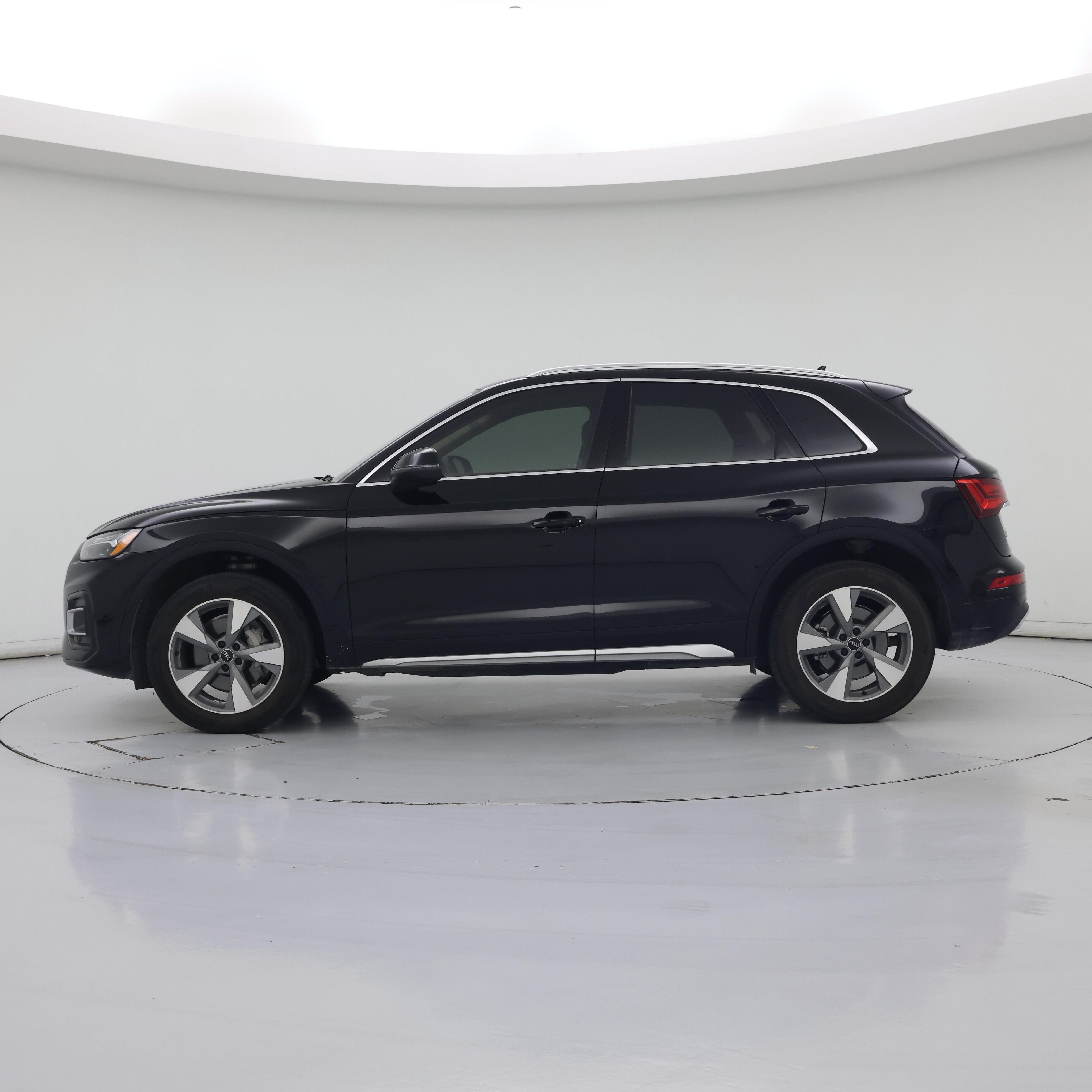 Thumbnail: 2024 Audi Q5 - 3