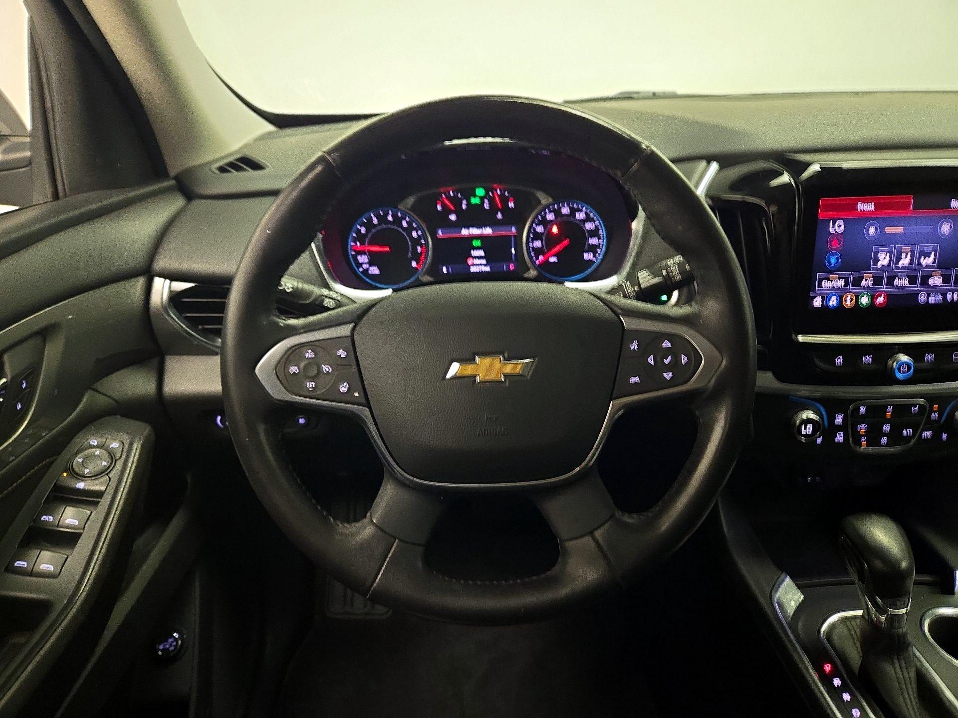 Thumbnail: 2021 Chevrolet Traverse - 10