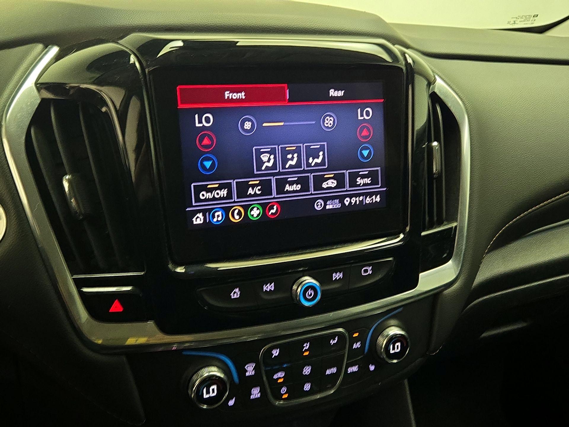 Thumbnail: 2021 Chevrolet Traverse - 16