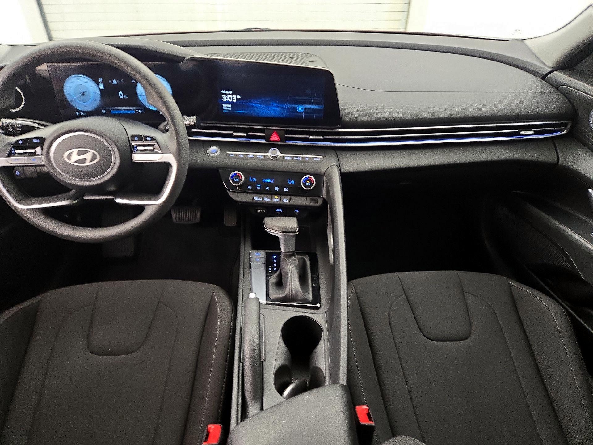 Thumbnail: 2024 Hyundai Elantra - 9