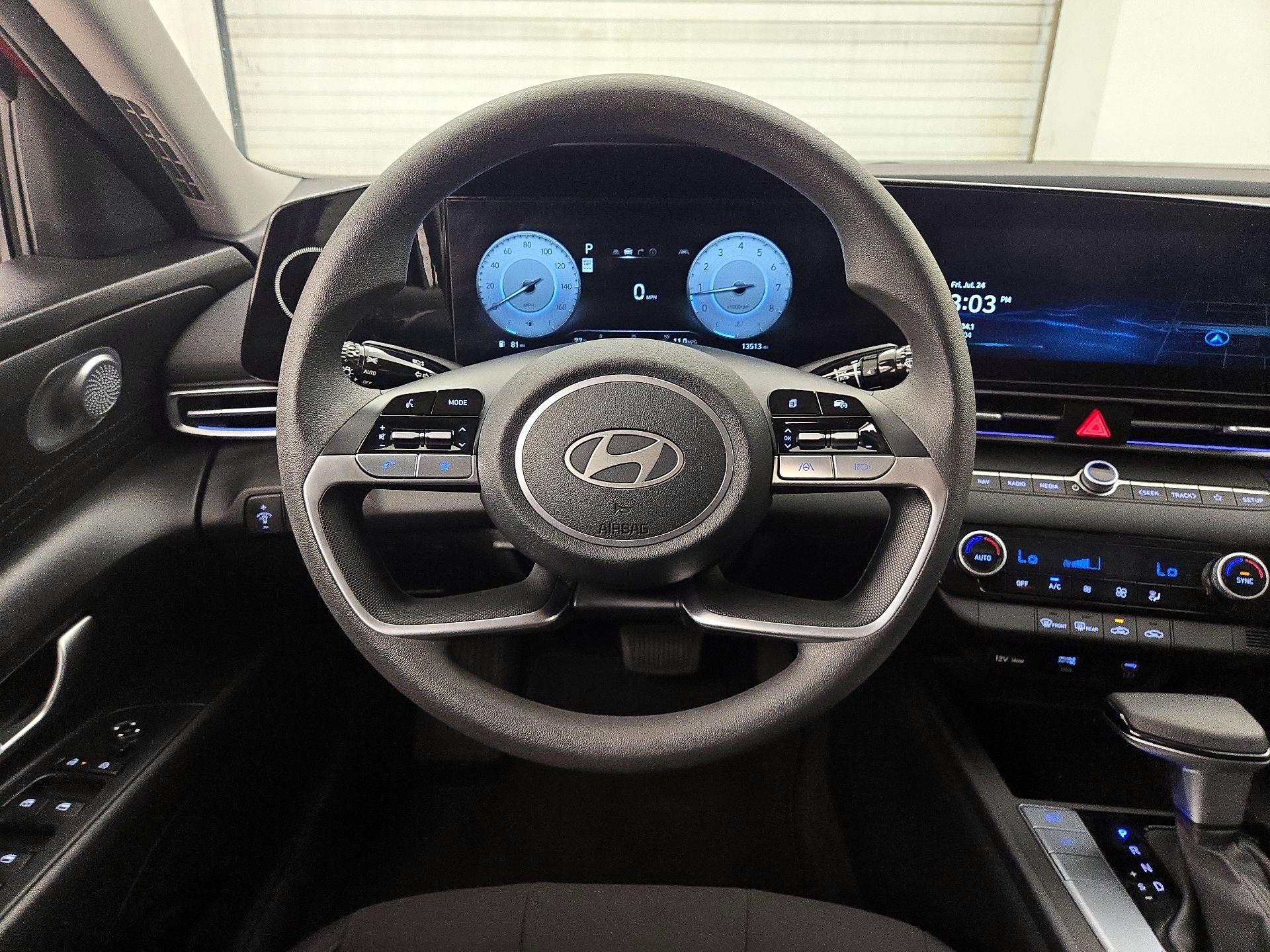 Thumbnail: 2024 Hyundai Elantra - 10