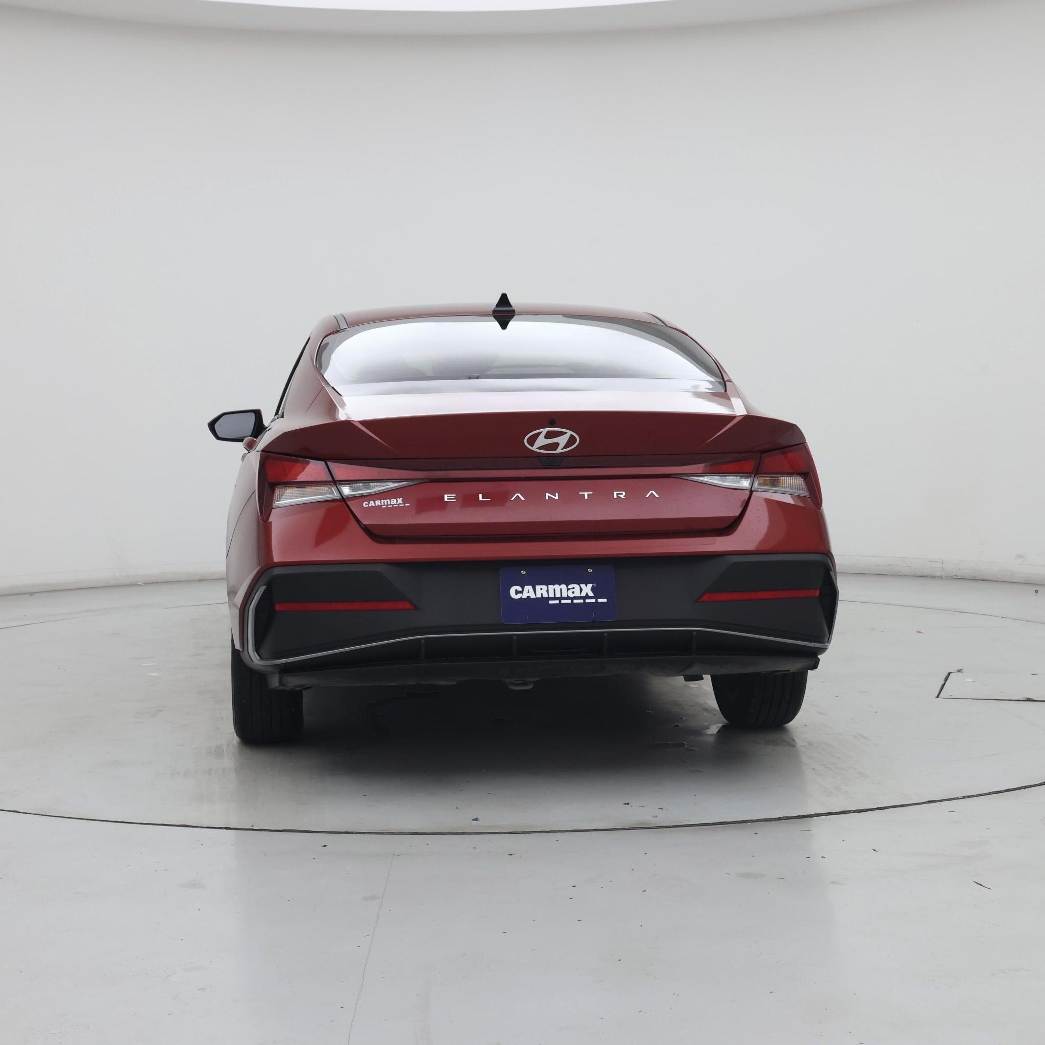 Thumbnail: 2024 Hyundai Elantra - 6