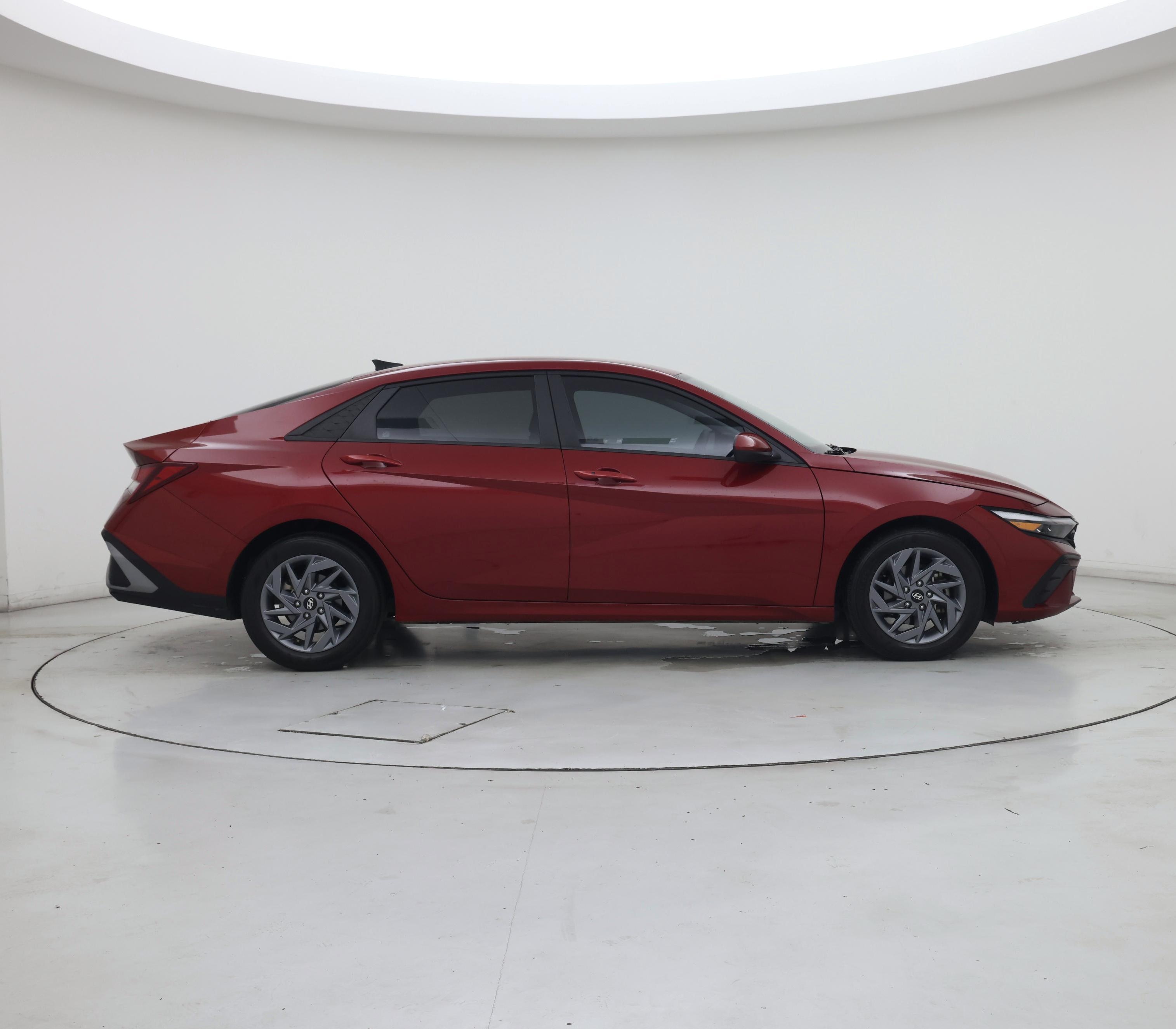 Thumbnail: 2024 Hyundai Elantra - 7