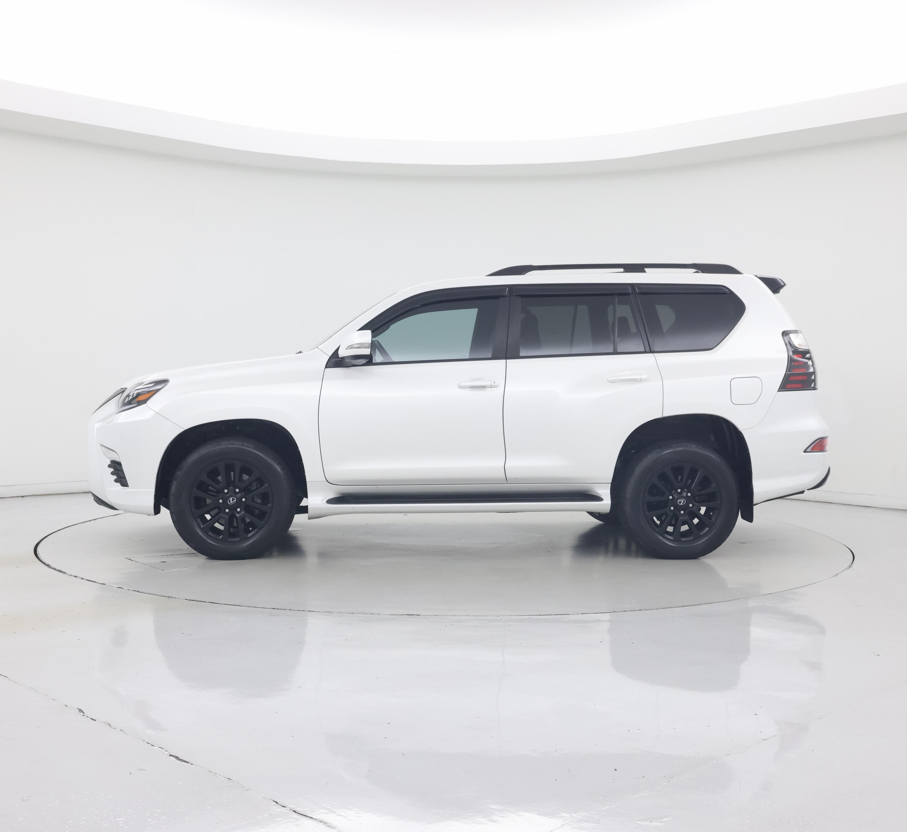 Thumbnail: 2023 Lexus GX - 3