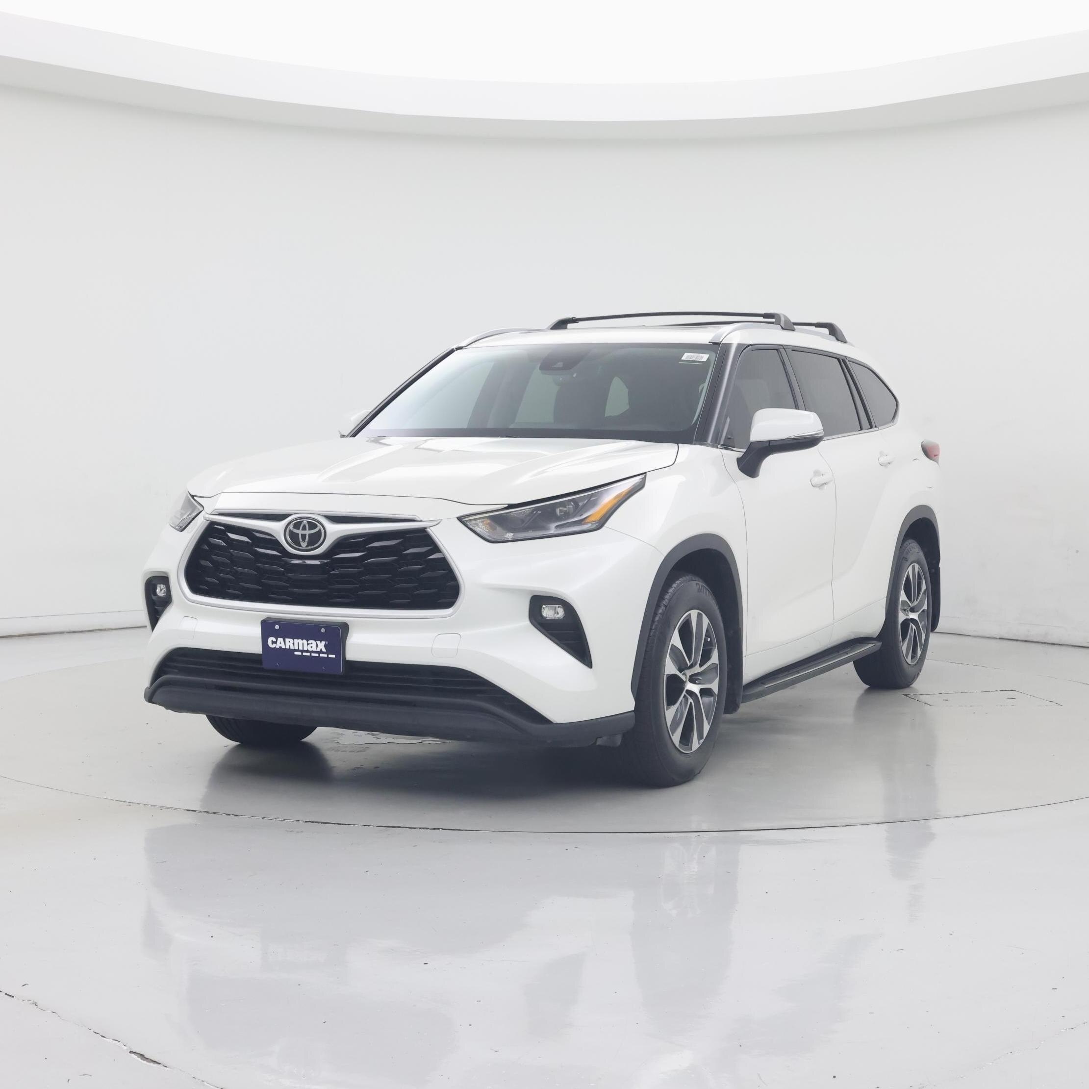 Thumbnail: 2021 Toyota Highlander - 4