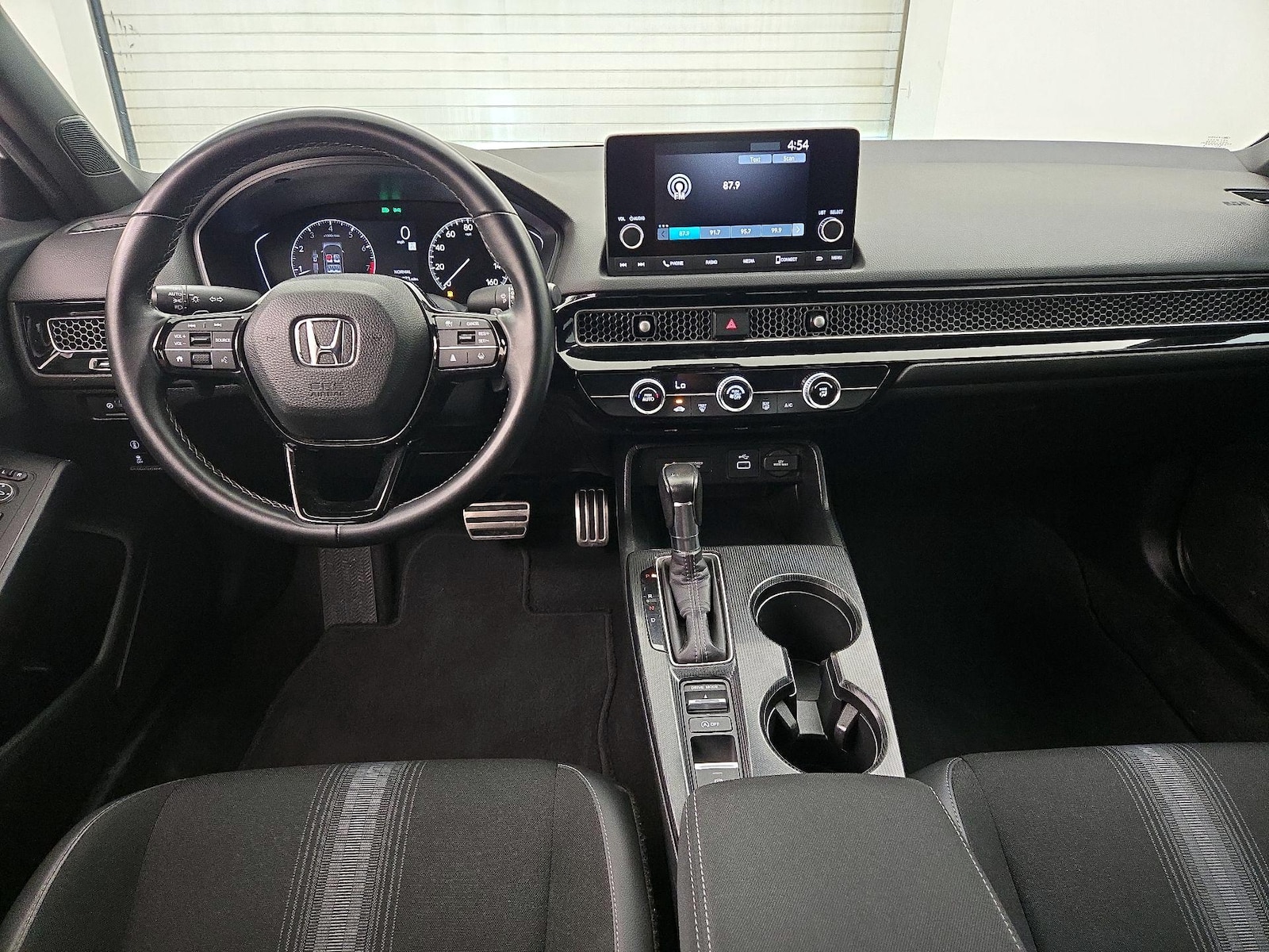 2024 Honda Civic Sport - Photo 10