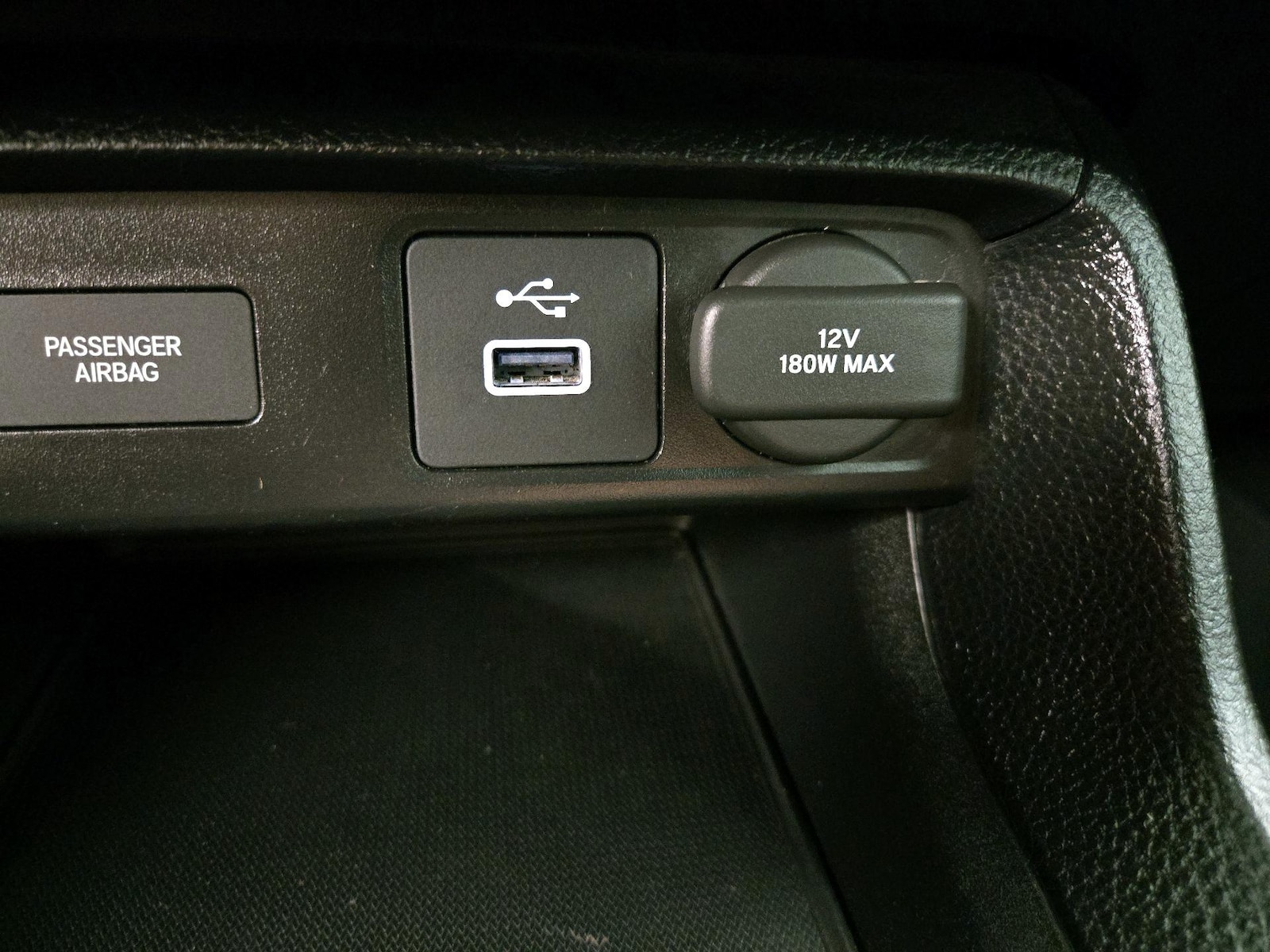 2024 Honda Civic Sport - Photo 19