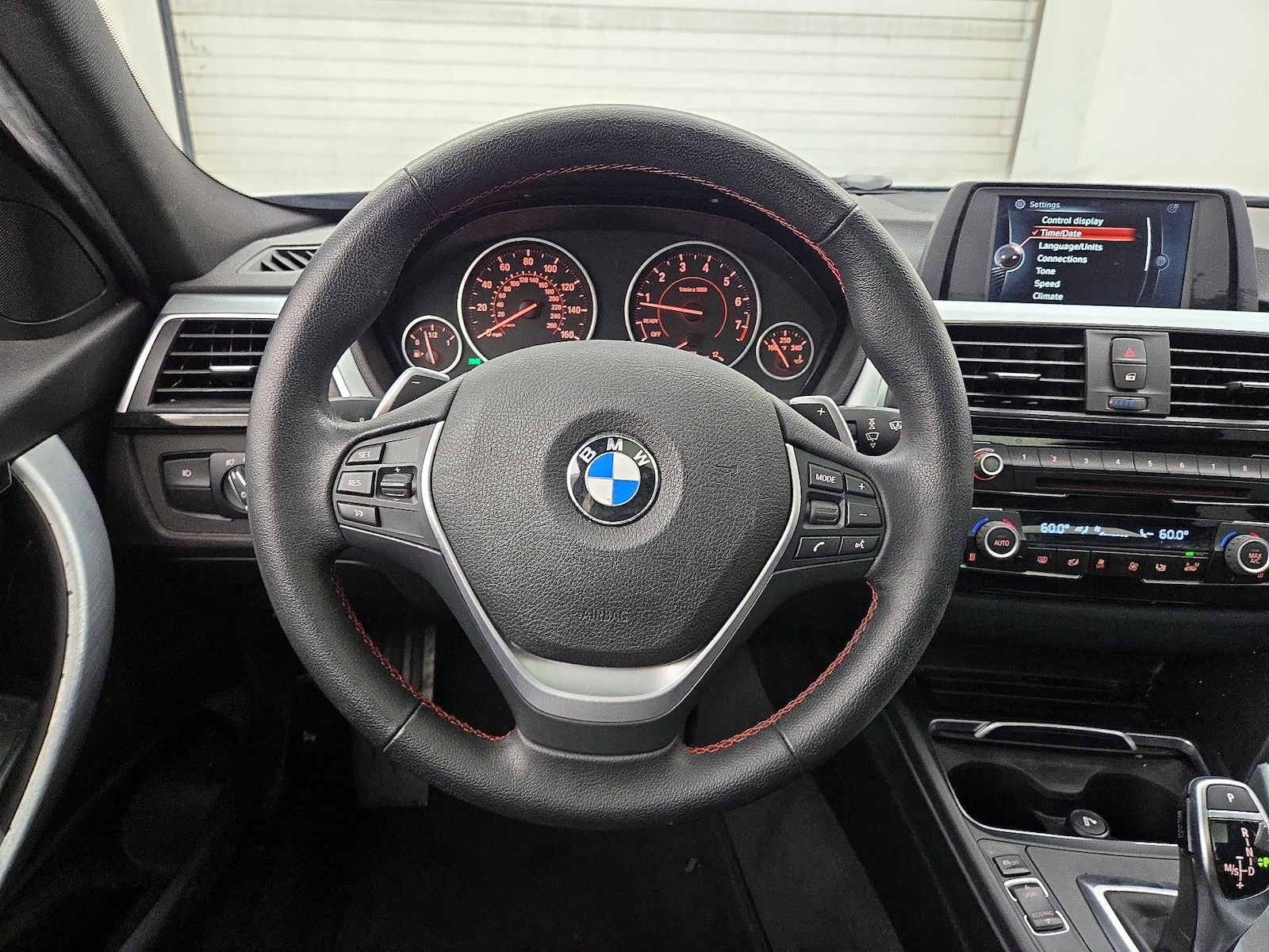 2016 BMW 3 Series 328i - Photo 11