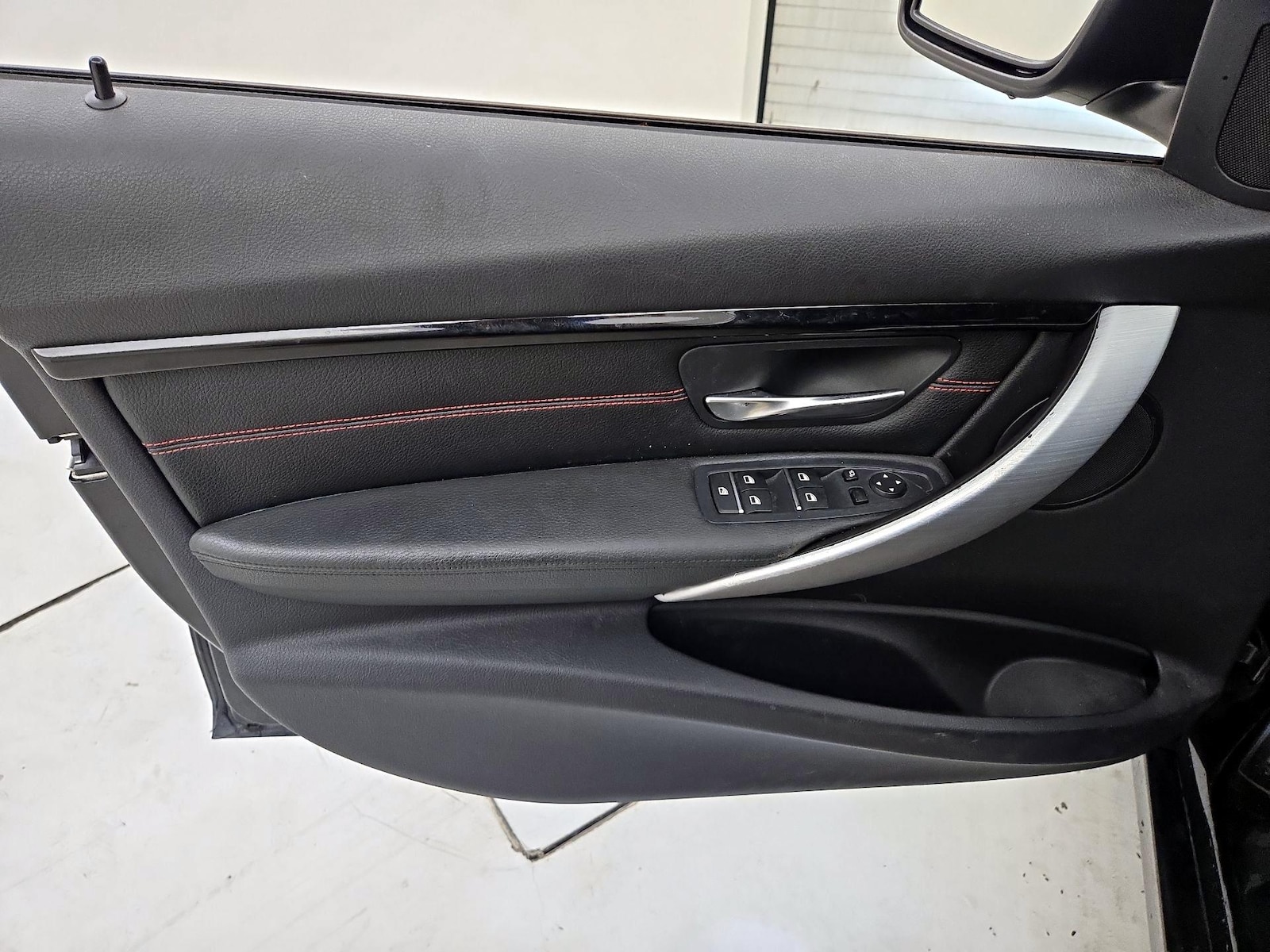 2016 BMW 3 Series 328i - Photo 13