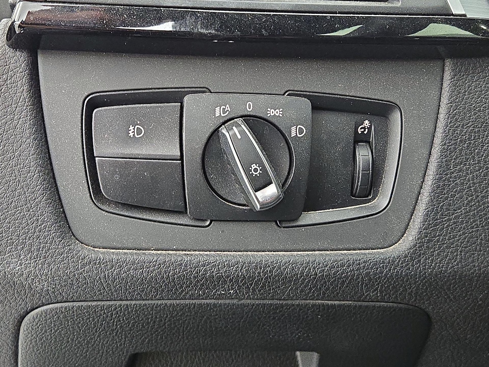 2016 BMW 3 Series 328i - Photo 14