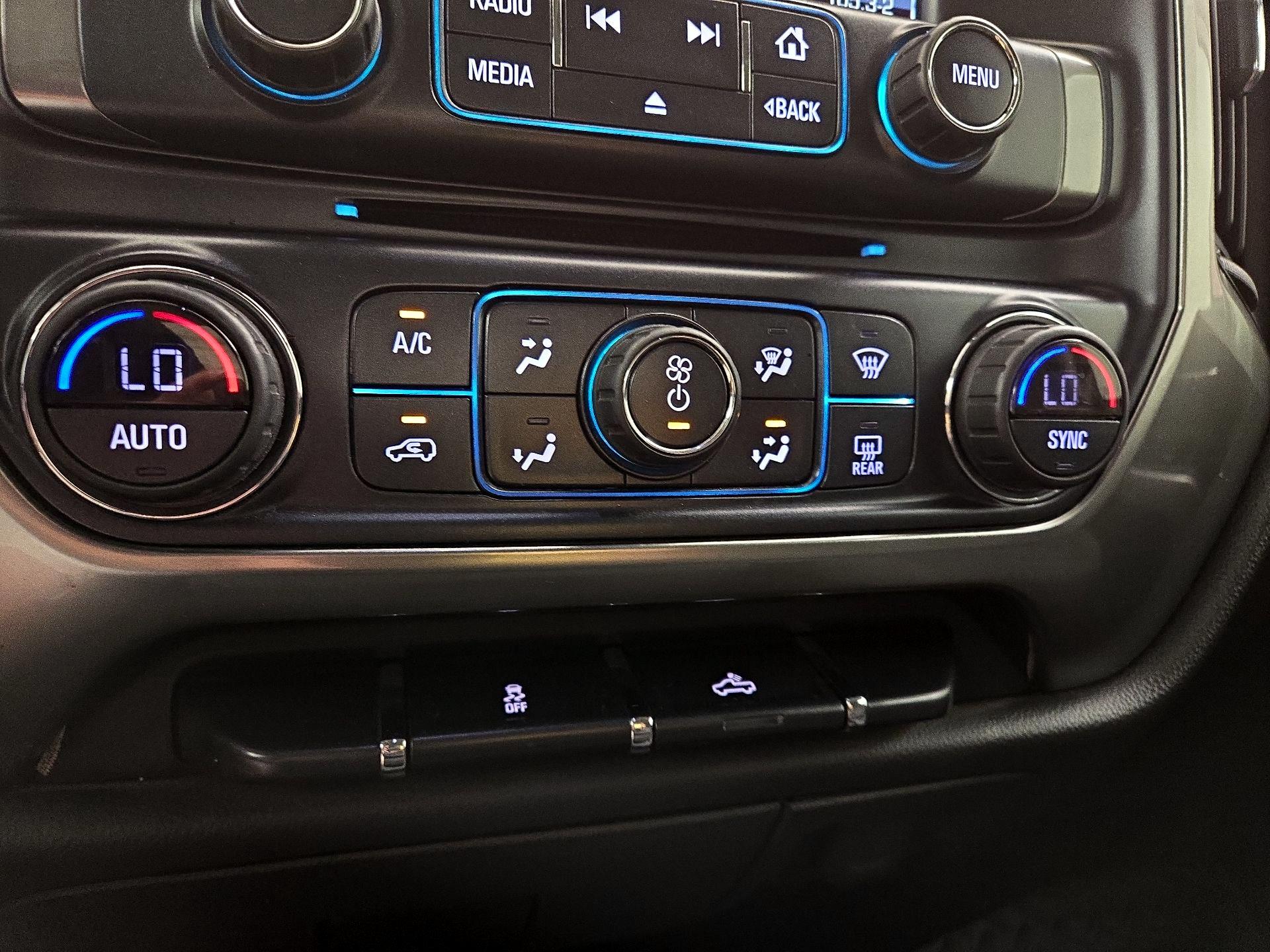 Thumbnail: 2019 Chevrolet Silverado 1500 - 16