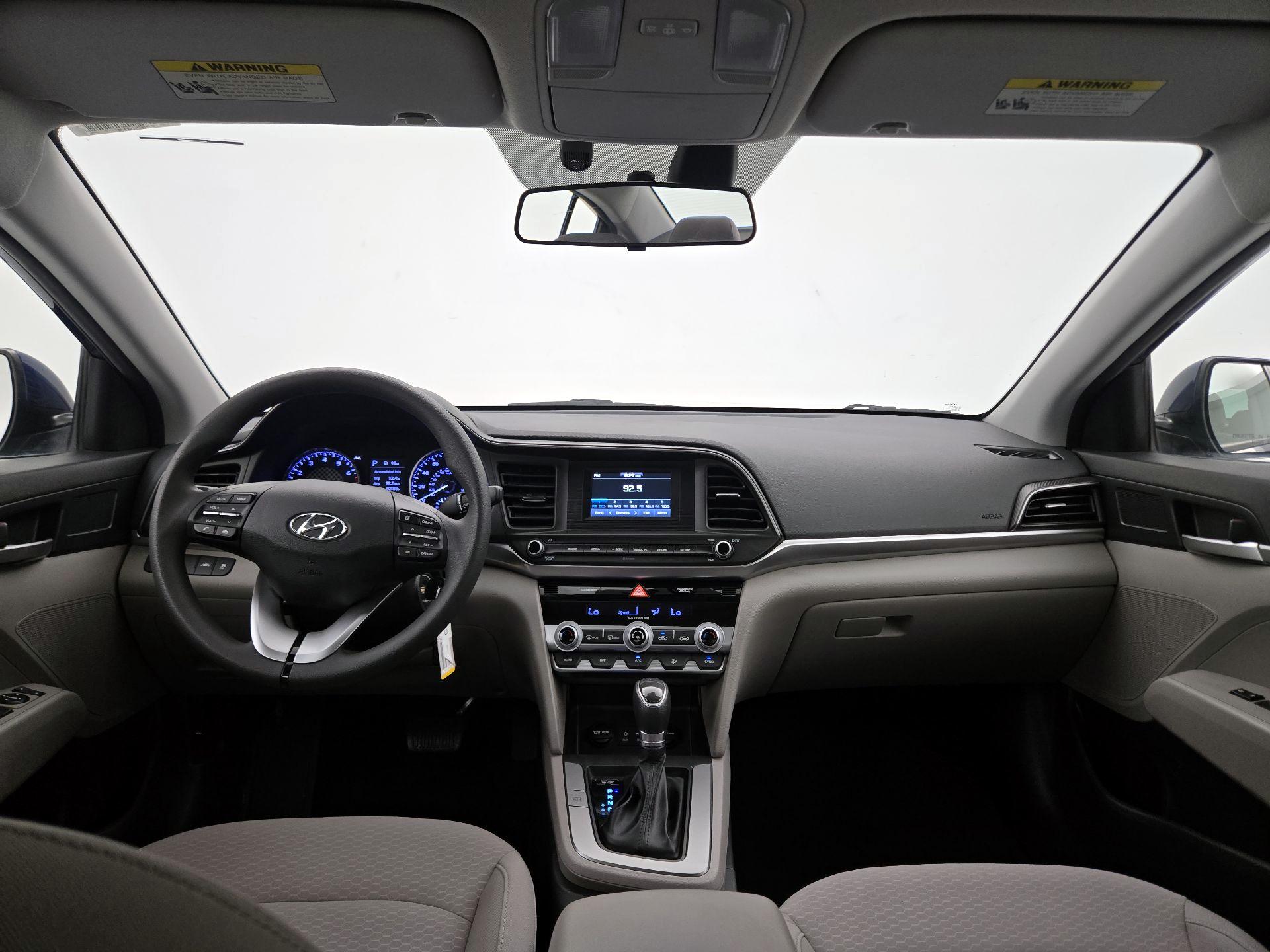 Thumbnail: 2020 Hyundai Elantra - 9