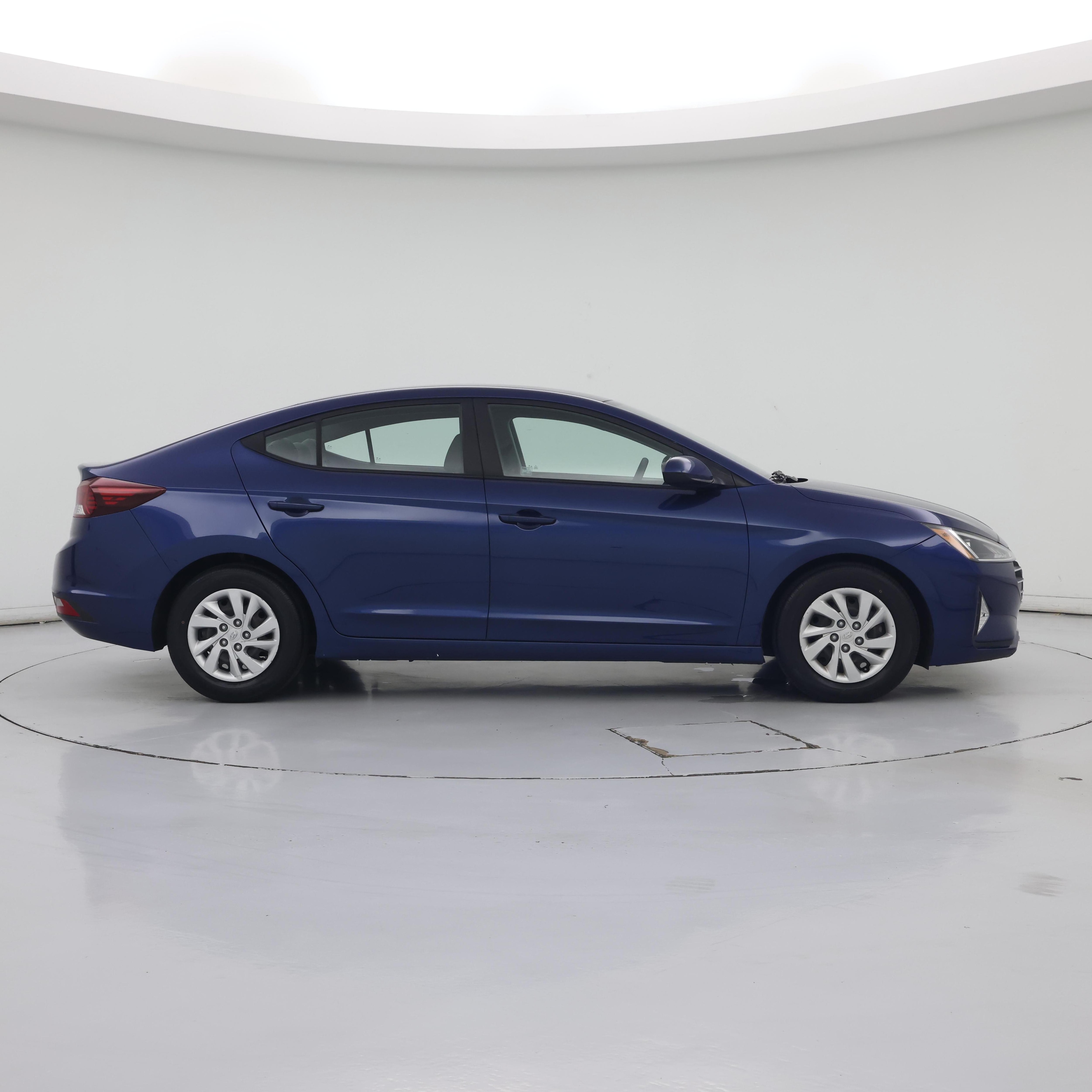 Thumbnail: 2020 Hyundai Elantra - 7