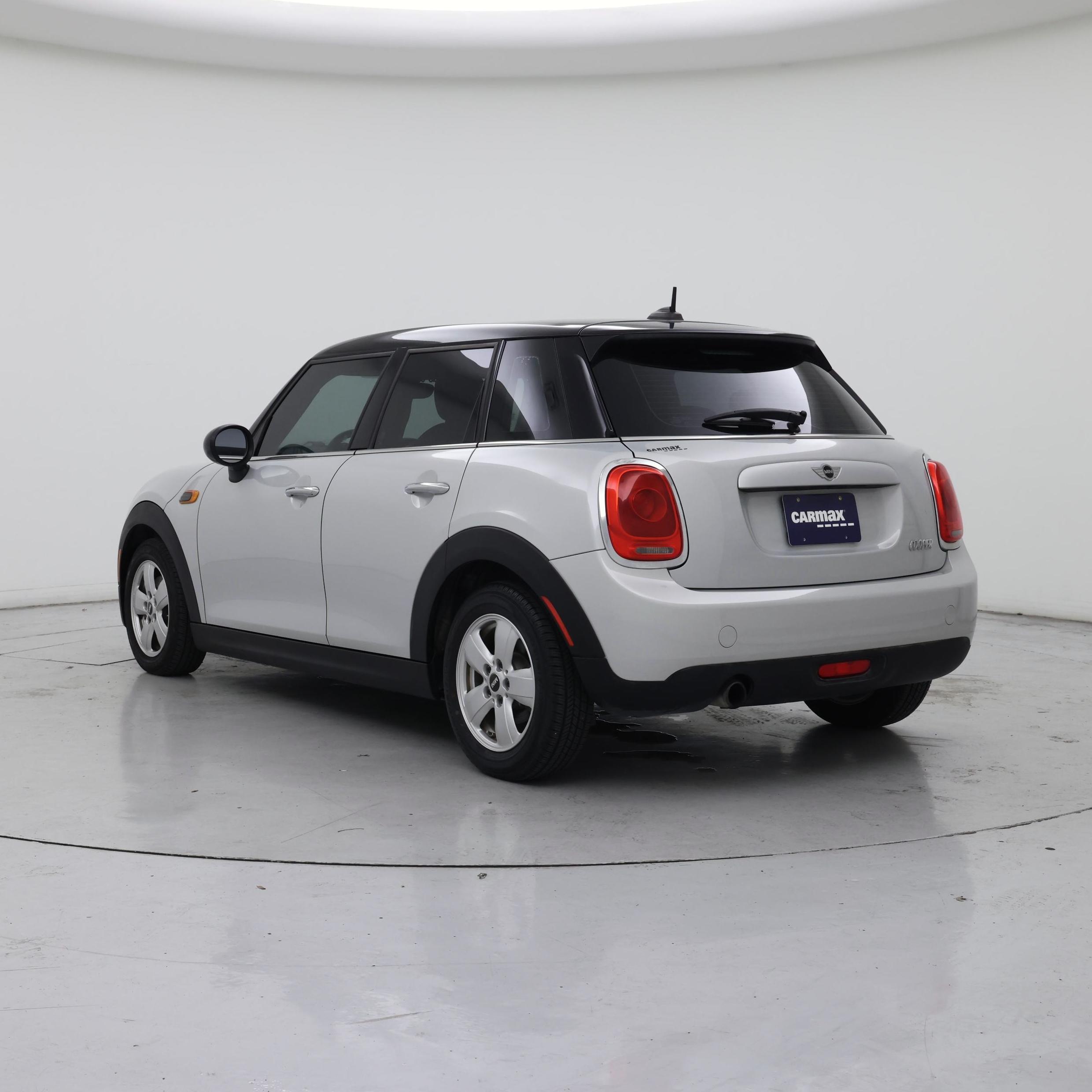 Thumbnail: 2015 MINI Cooper Hardtop - 2
