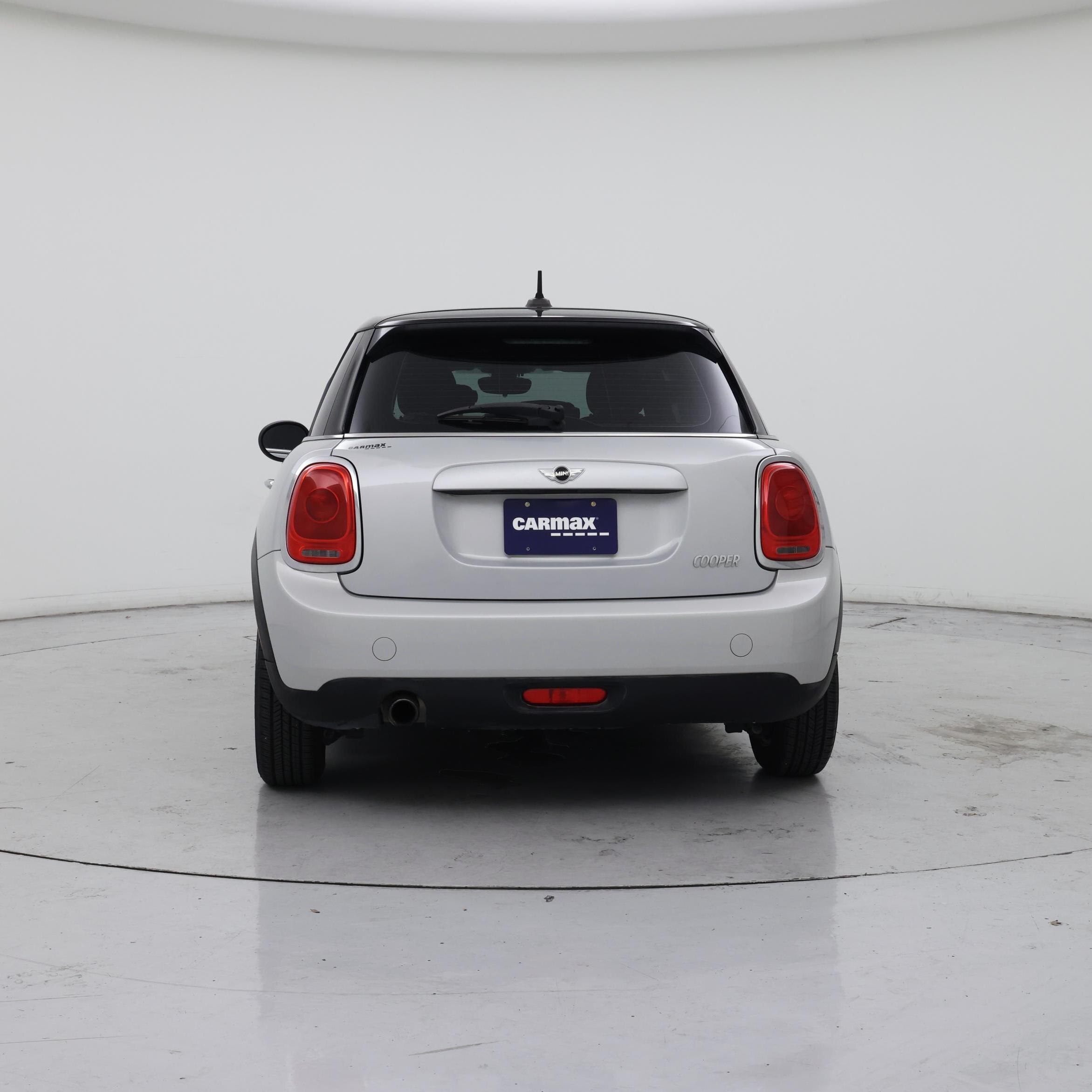 Thumbnail: 2015 MINI Cooper Hardtop - 6