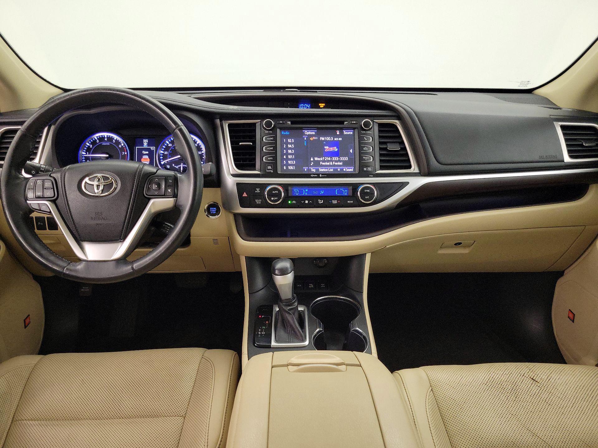Thumbnail: 2014 Toyota Highlander - 9