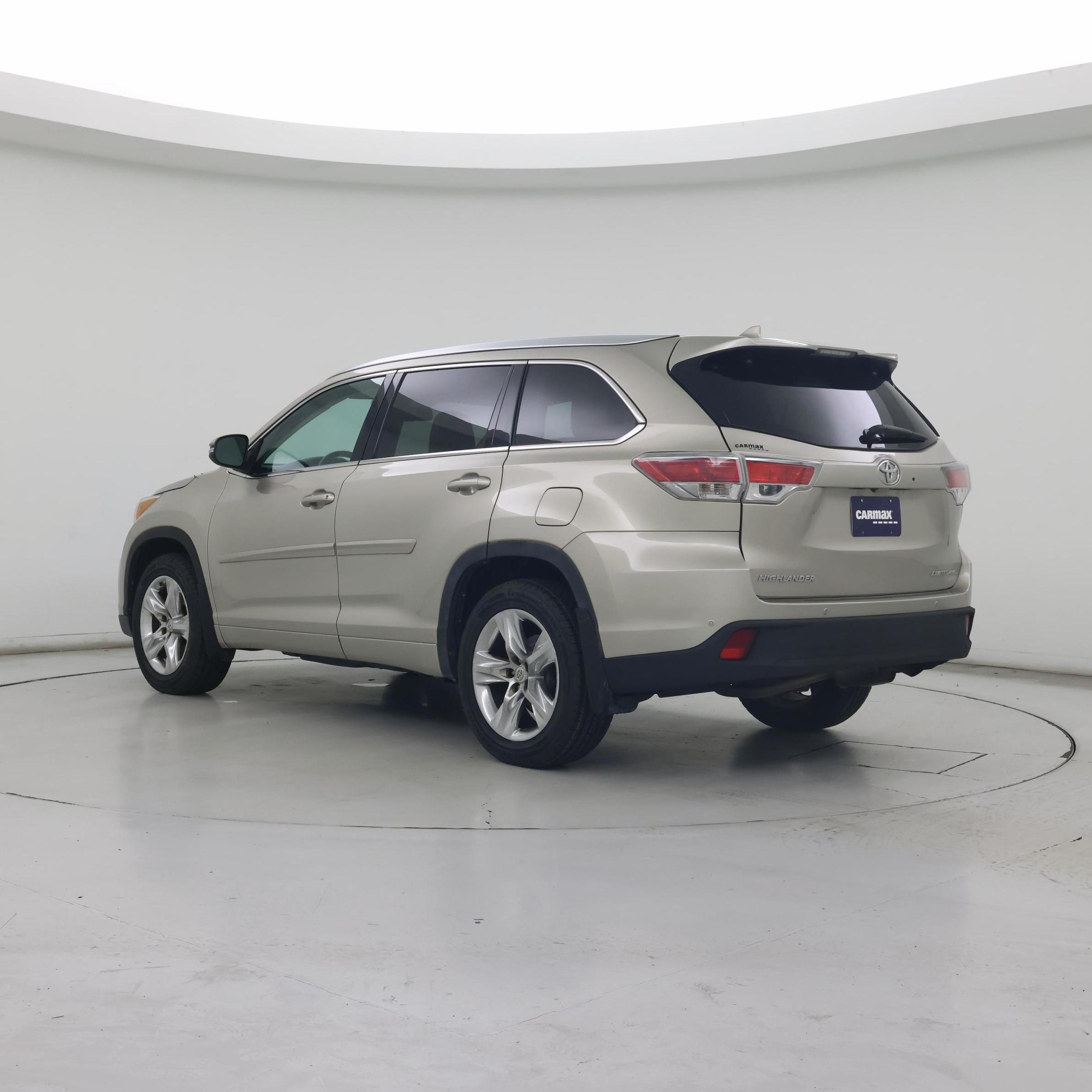 Thumbnail: 2014 Toyota Highlander - 2