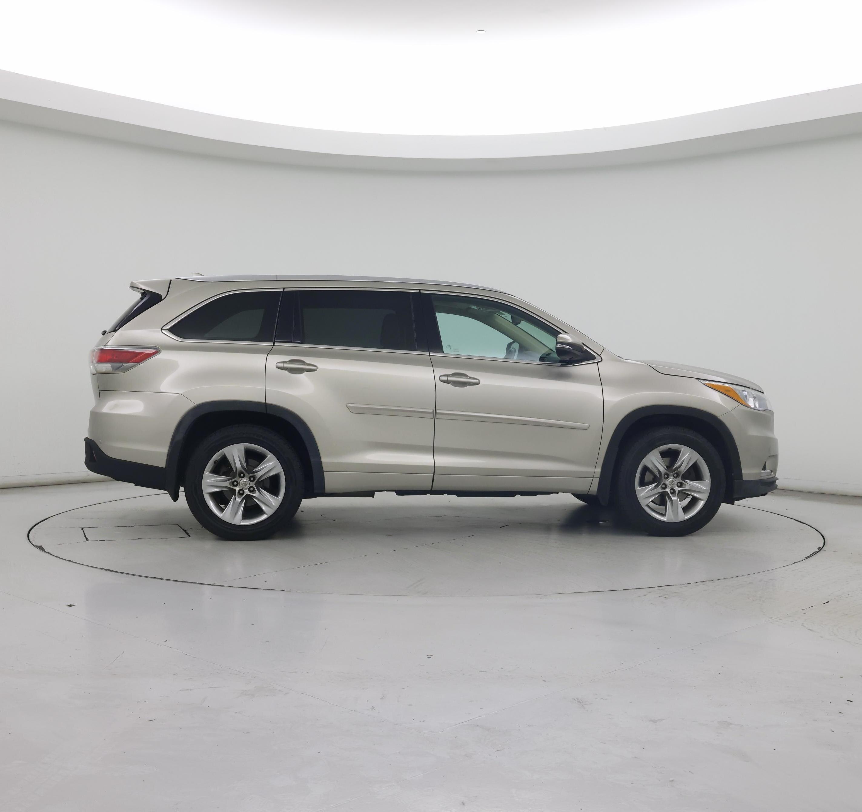 Thumbnail: 2014 Toyota Highlander - 7