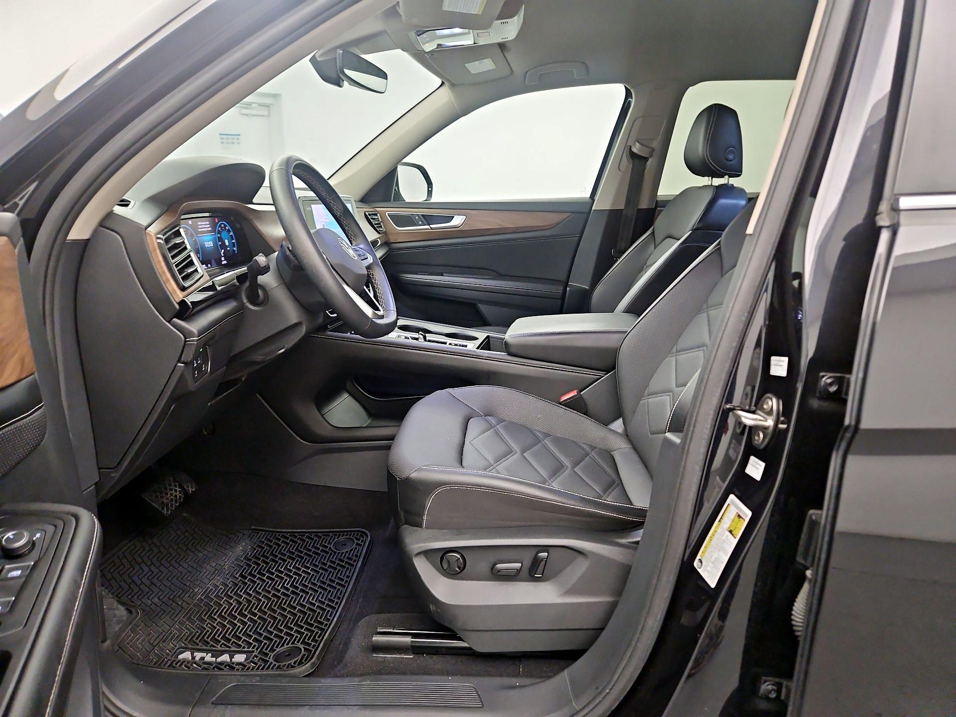 Thumbnail: 2024 Volkswagen Atlas - 9