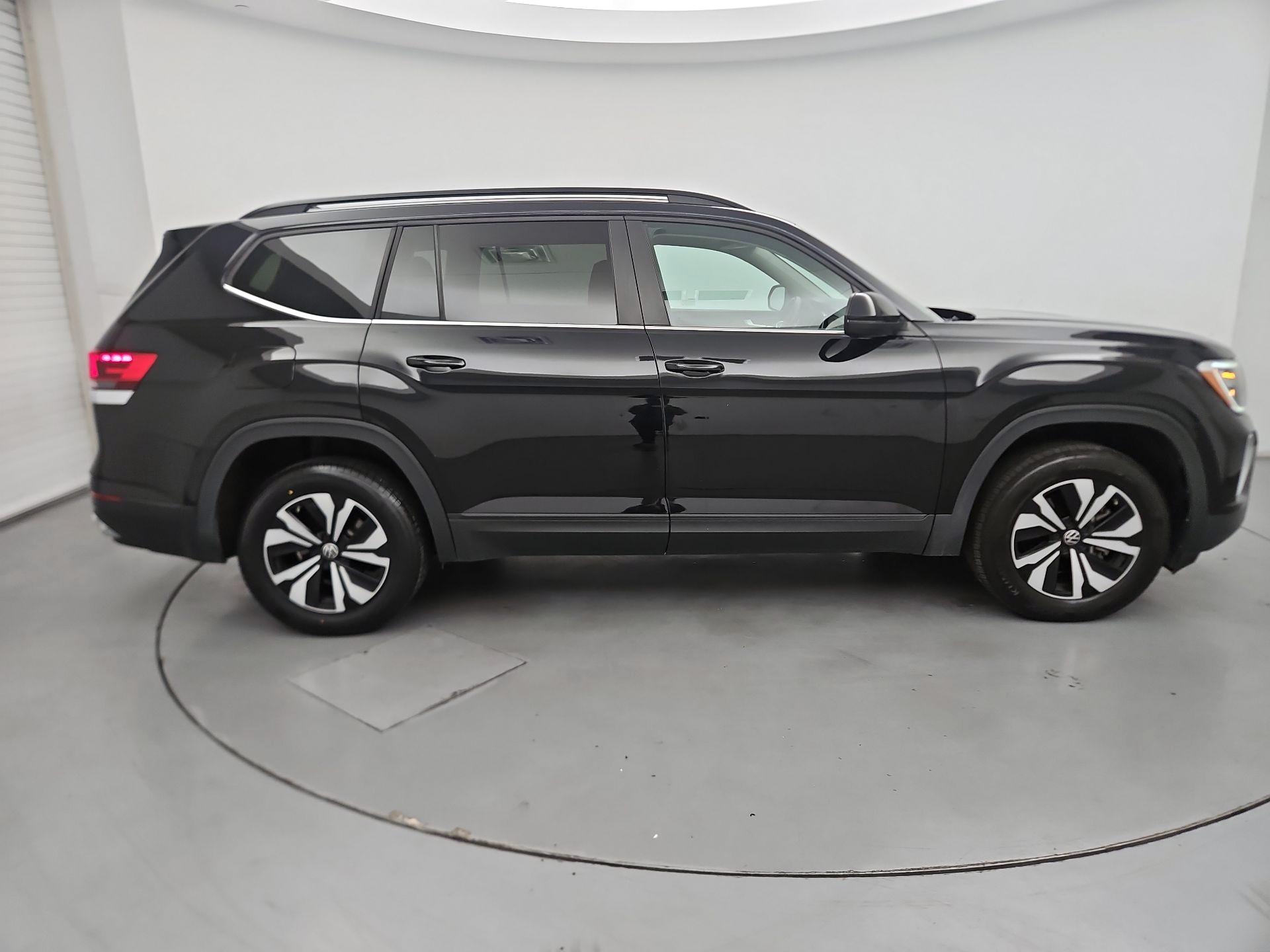 Thumbnail: 2024 Volkswagen Atlas - 4