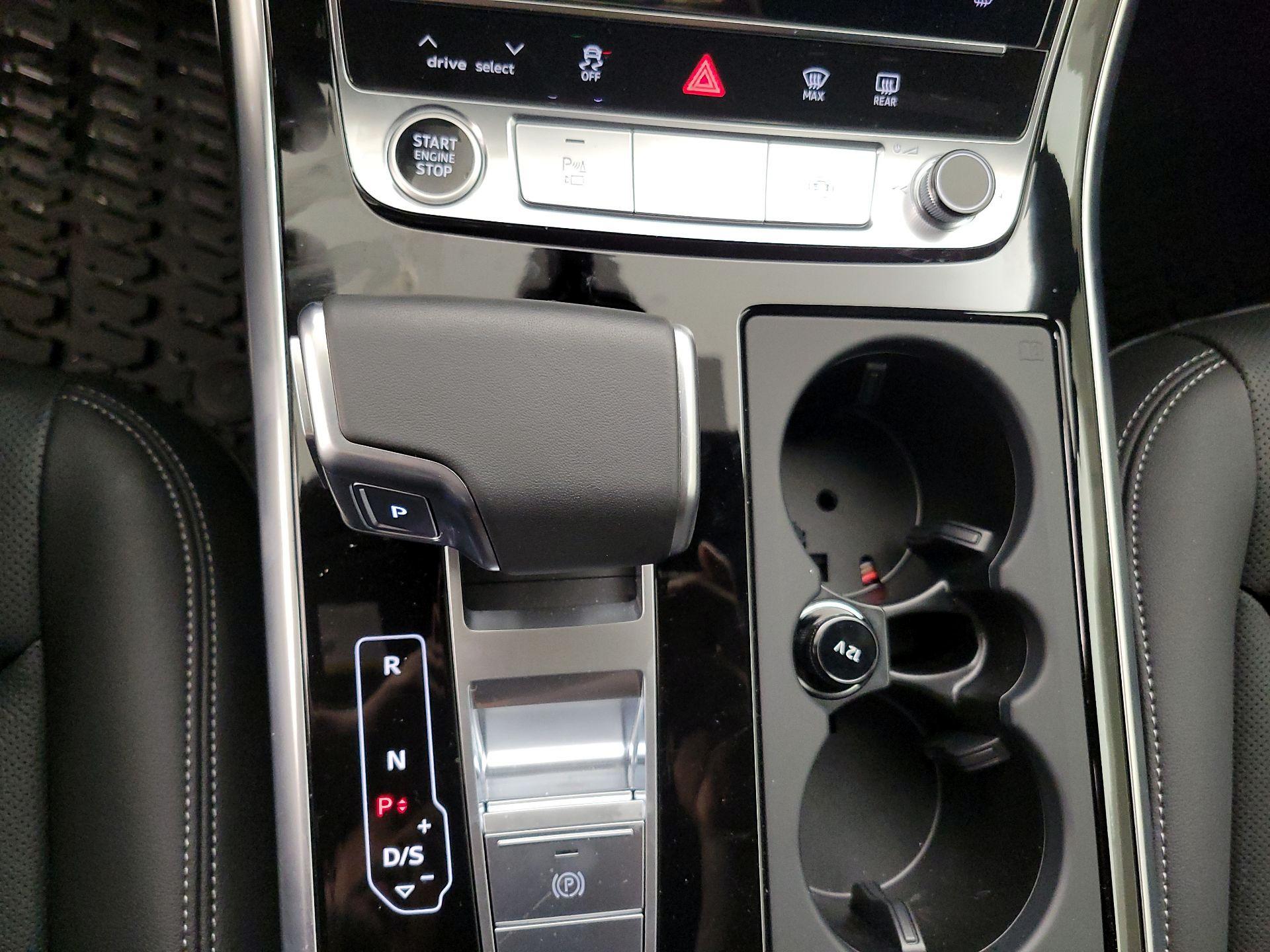 Thumbnail: 2026 Audi Q7 - 18