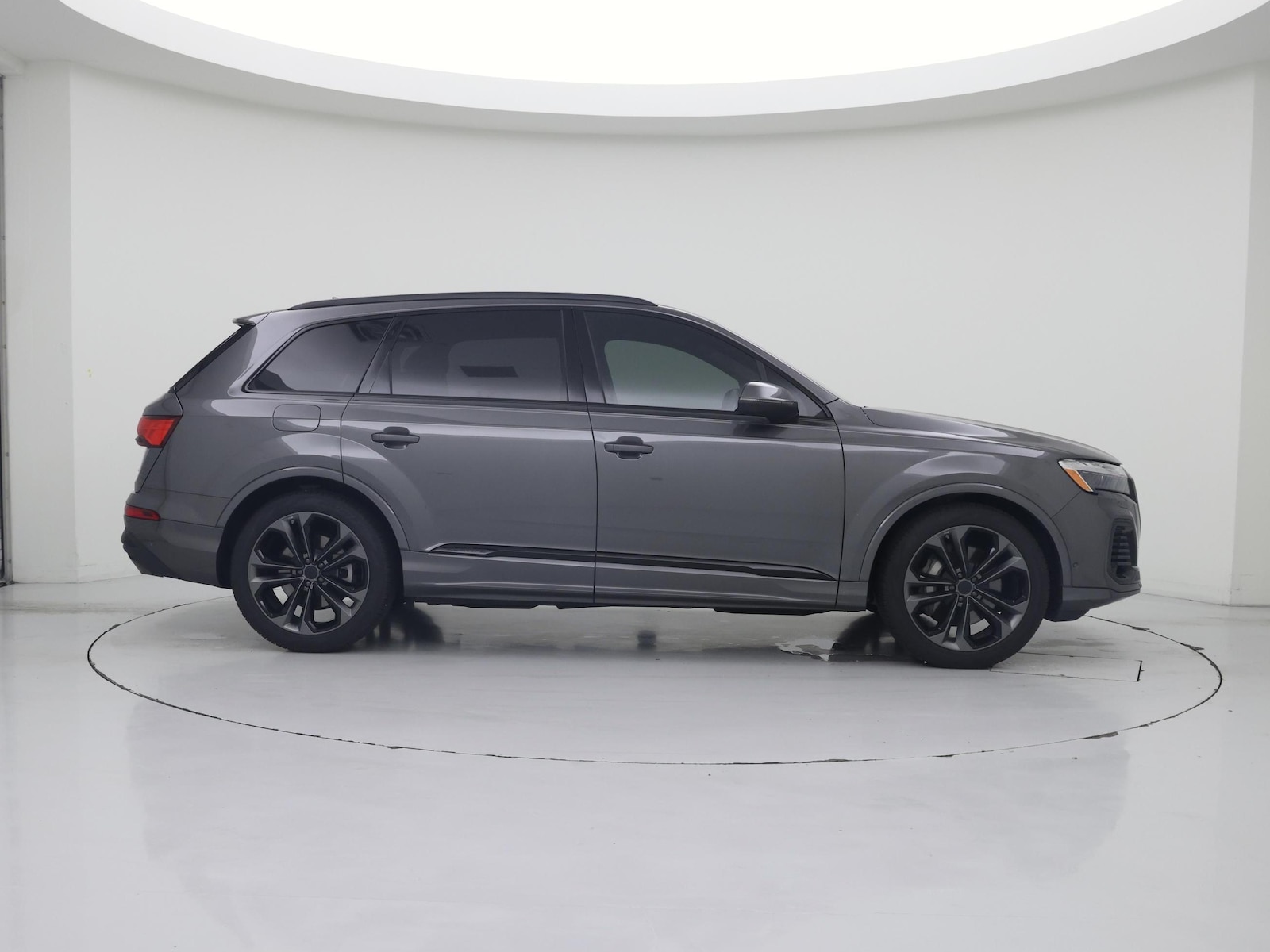 2026 Audi Q7 Premium Plus - Photo 8