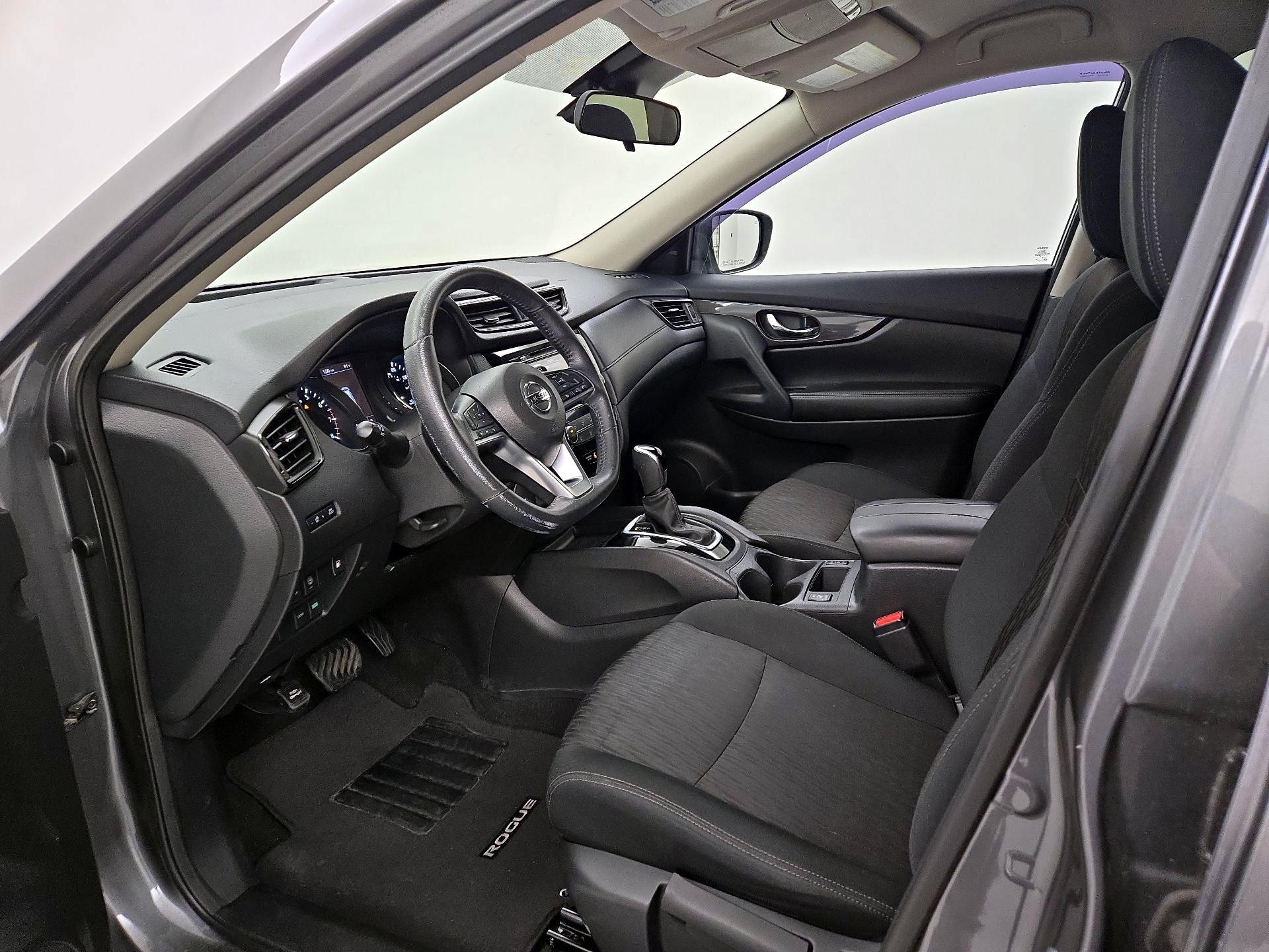 Thumbnail: 2019 Nissan Rogue - 11