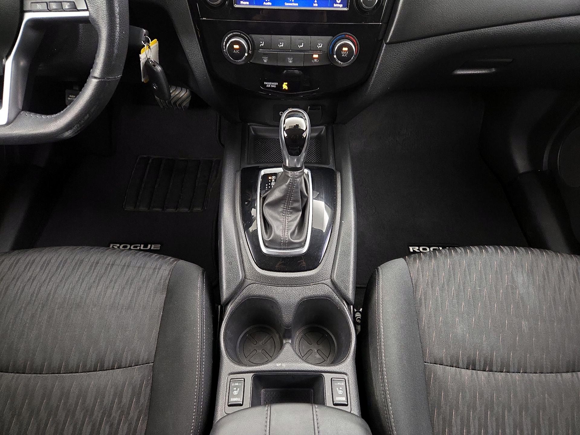 Thumbnail: 2019 Nissan Rogue - 17