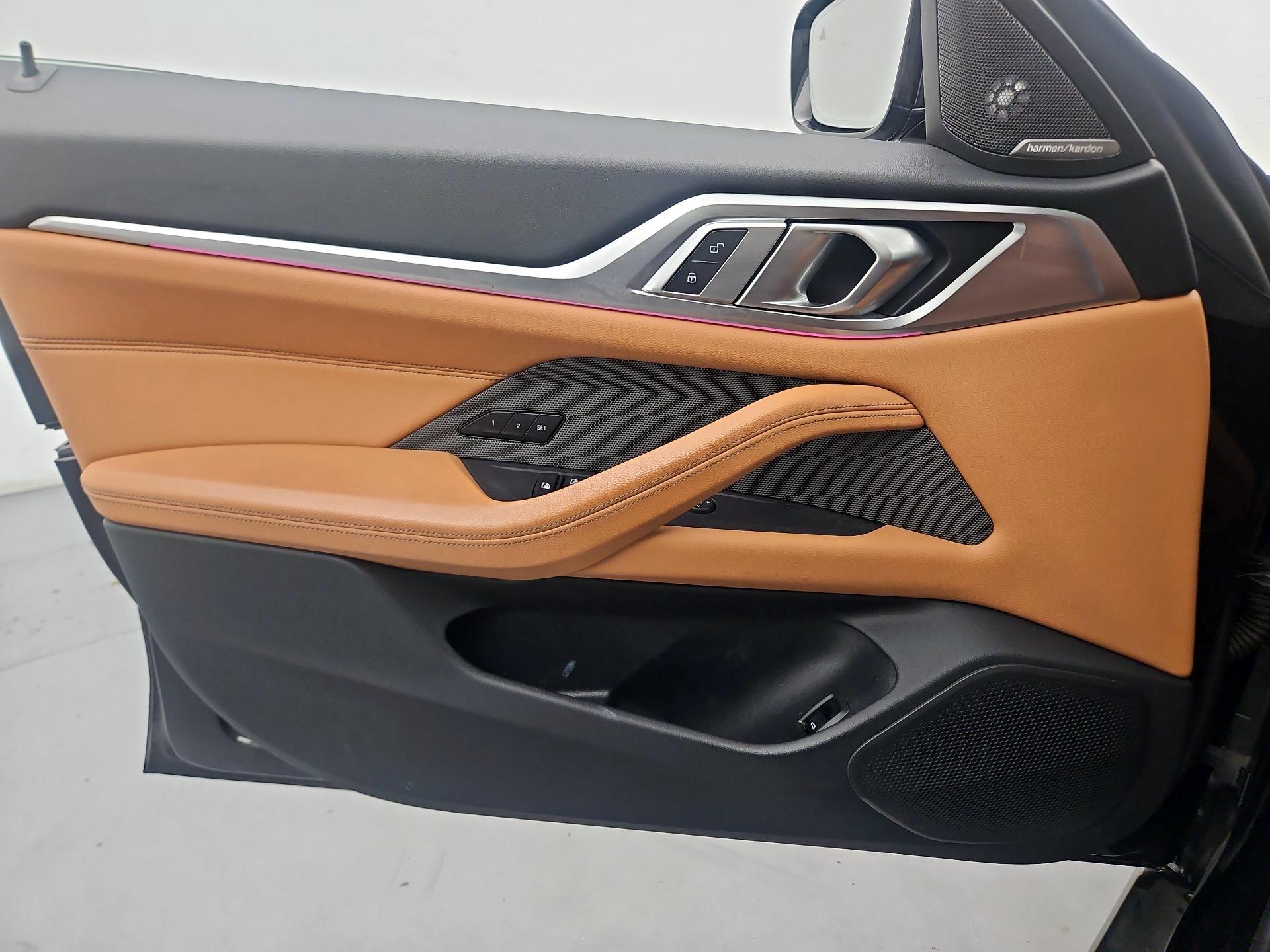 Thumbnail: 2023 BMW i4 - 10