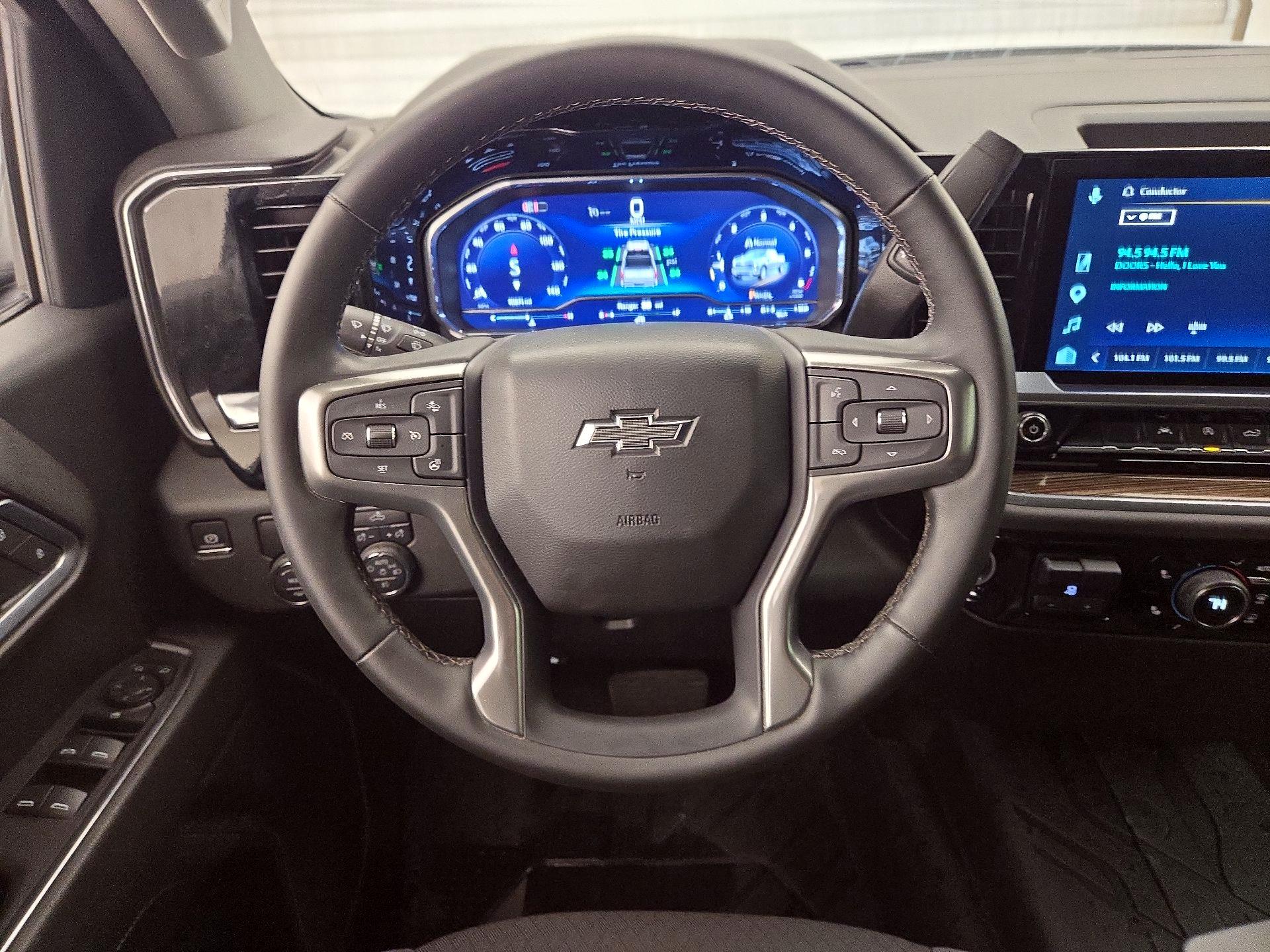 Thumbnail: 2025 Chevrolet Silverado 1500 - 10