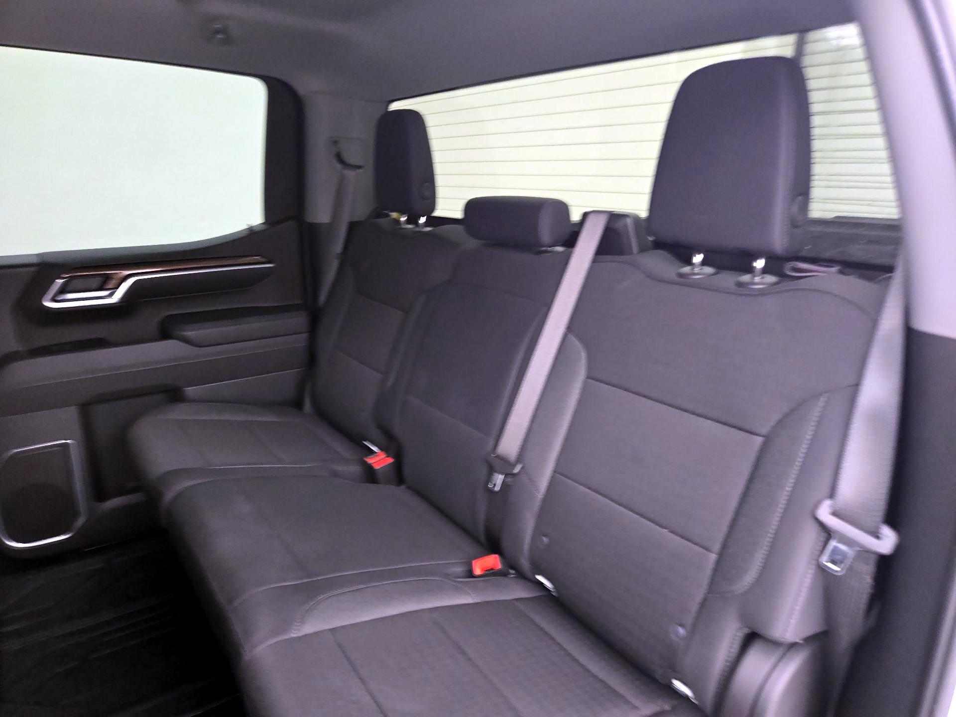 Thumbnail: 2025 Chevrolet Silverado 1500 - 19