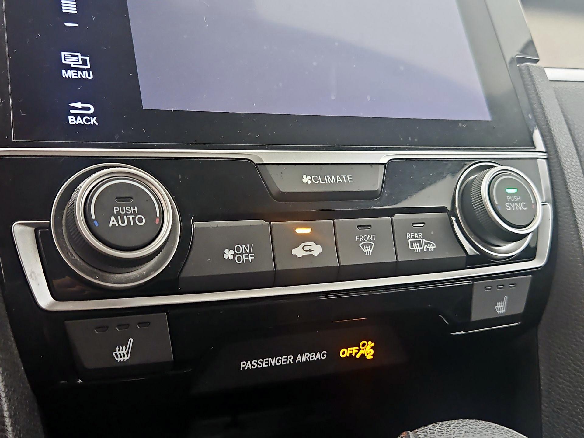 Thumbnail: 2016 Honda Civic - 16