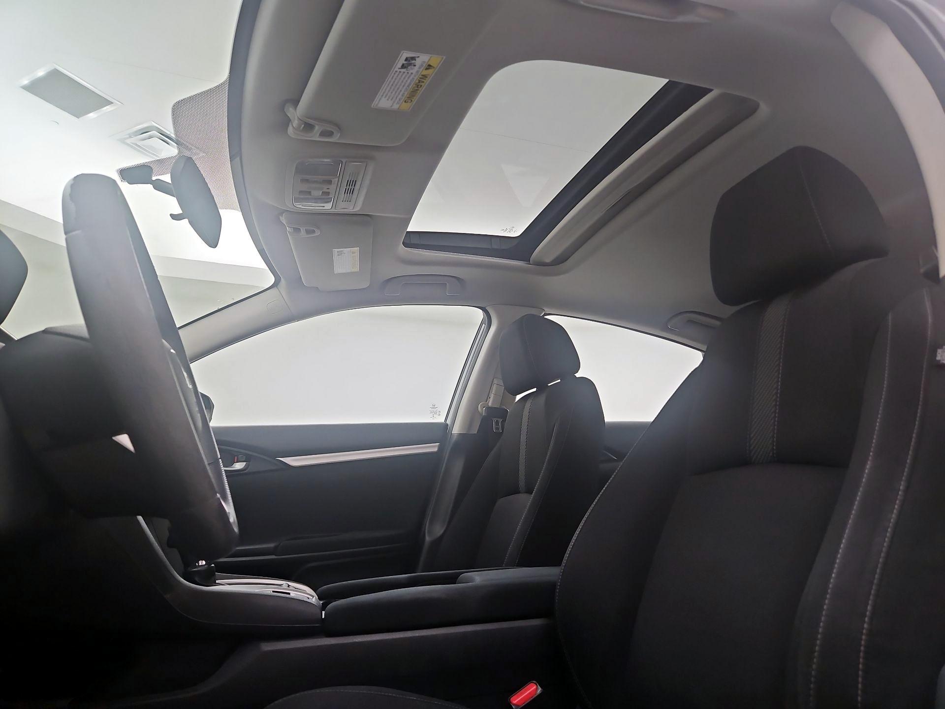 Thumbnail: 2016 Honda Civic - 19