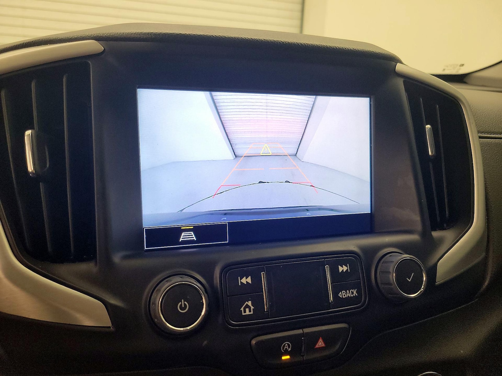 2024 GMC Terrain SLE - Photo 16