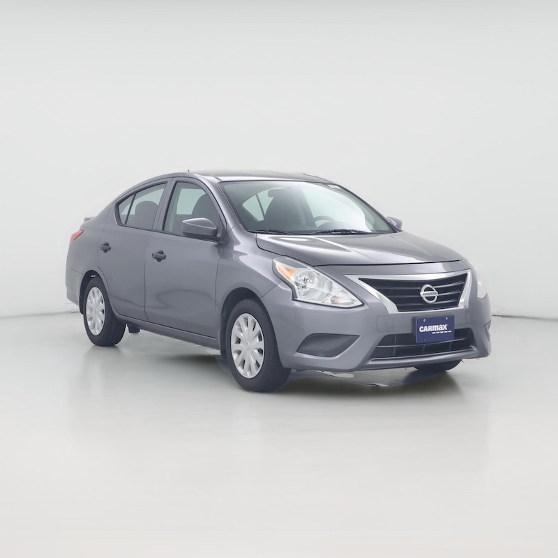 2019 Nissan Versa S Plus