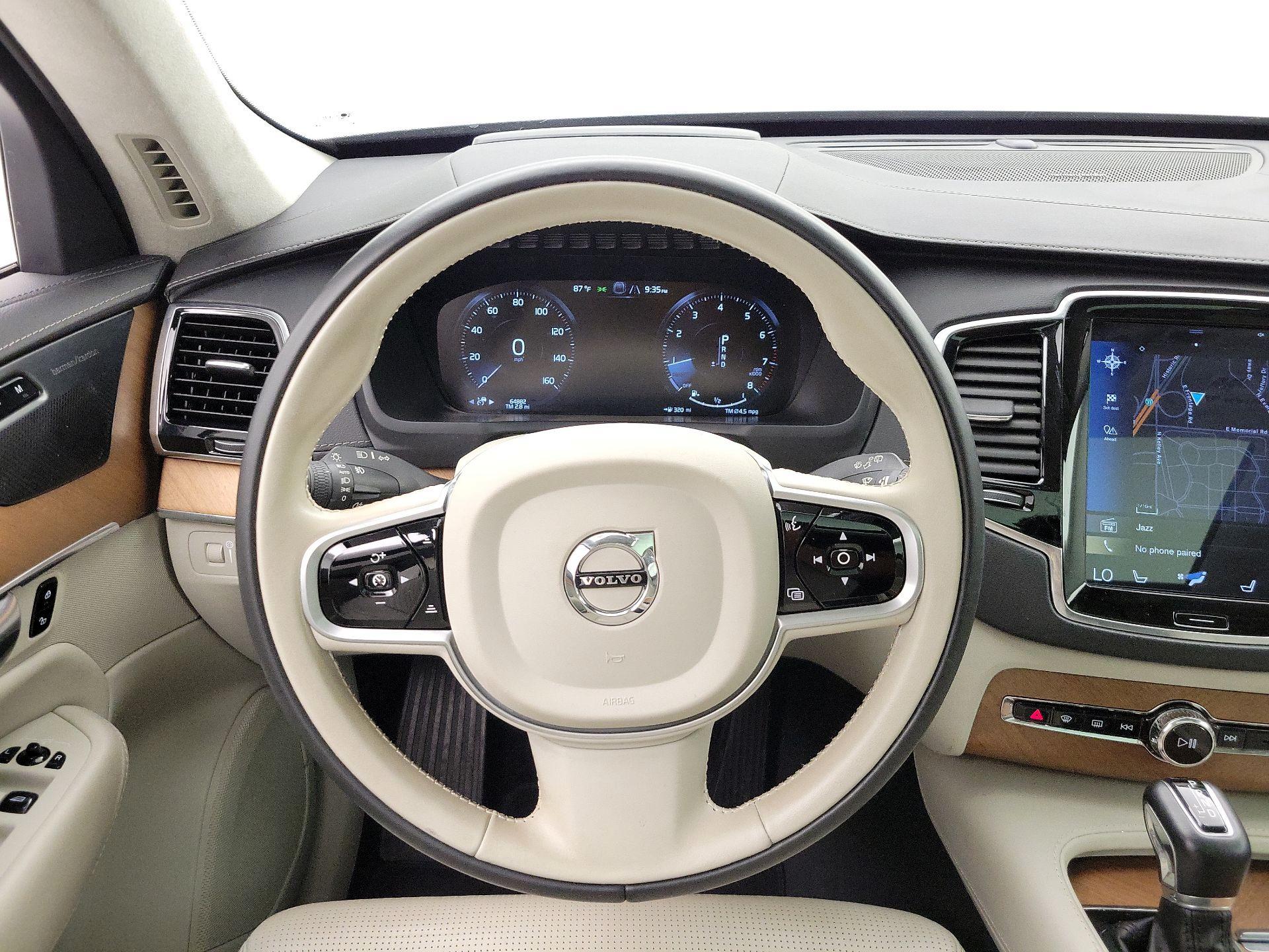 Thumbnail: 2019 Volvo XC90 - 10
