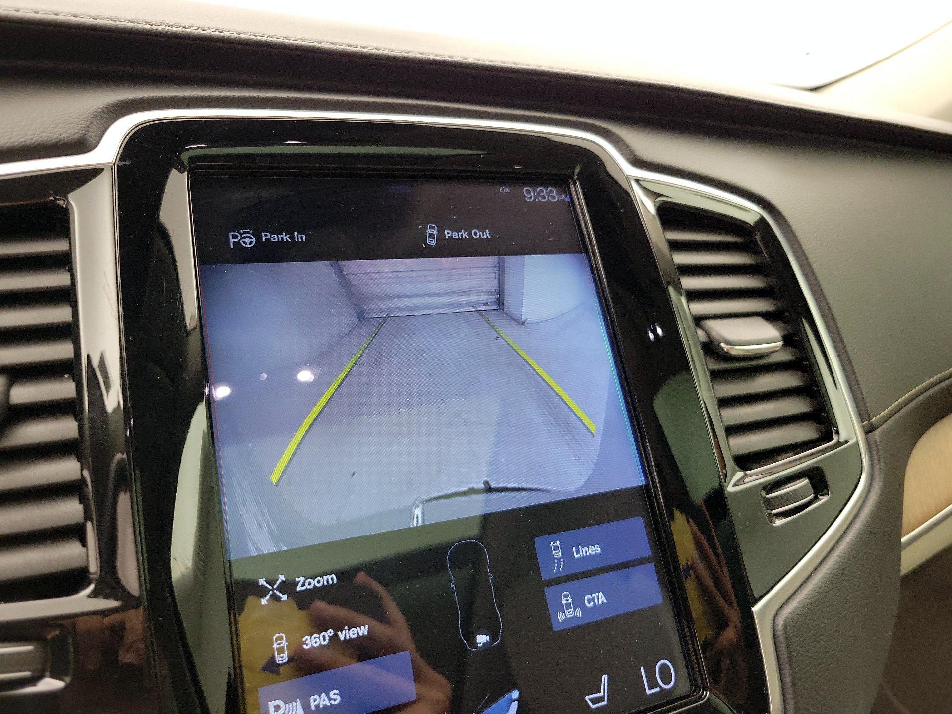 Thumbnail: 2019 Volvo XC90 - 15