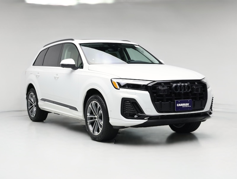2026 Audi Q7 Premium
