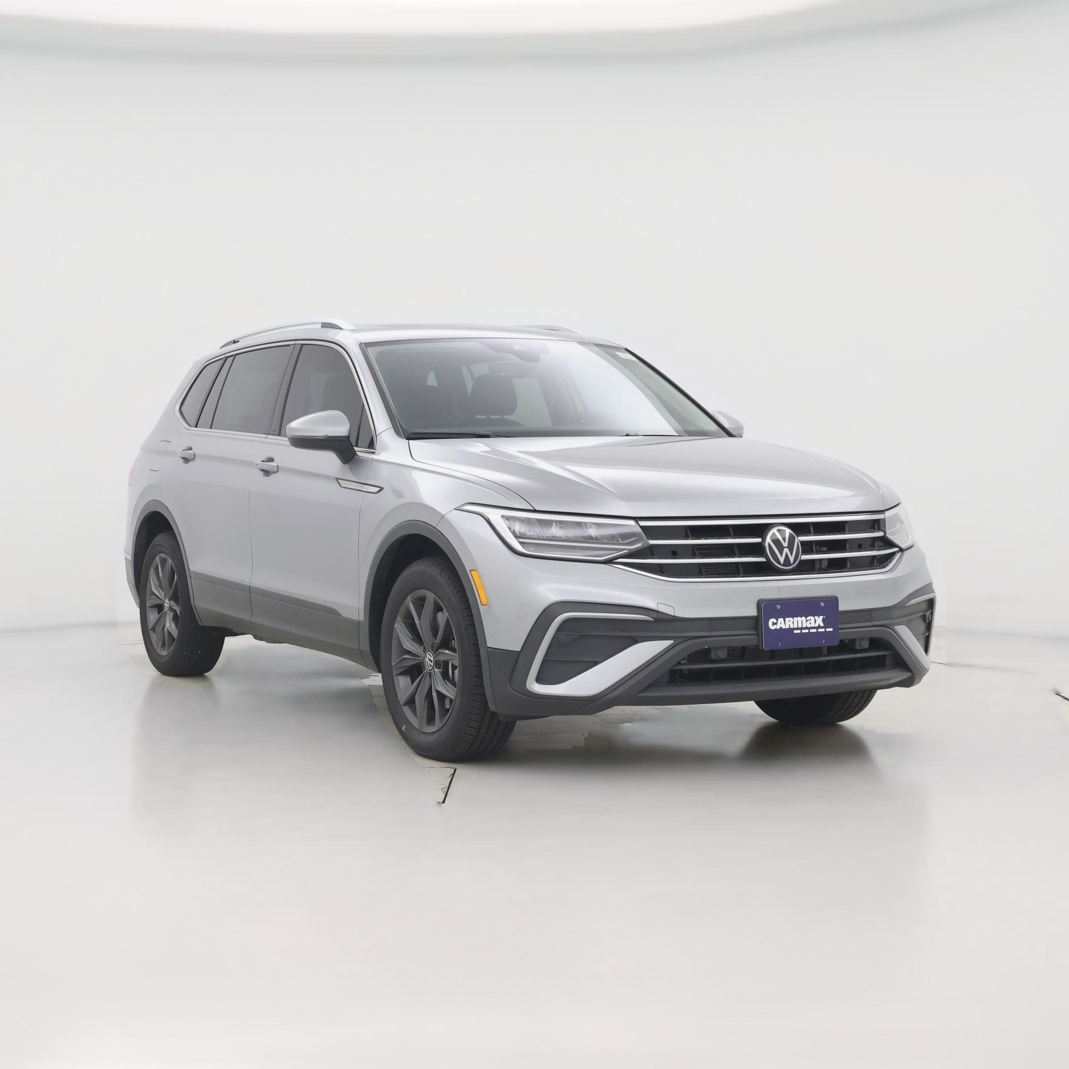 Thumbnail: 2024 Volkswagen Tiguan - 1