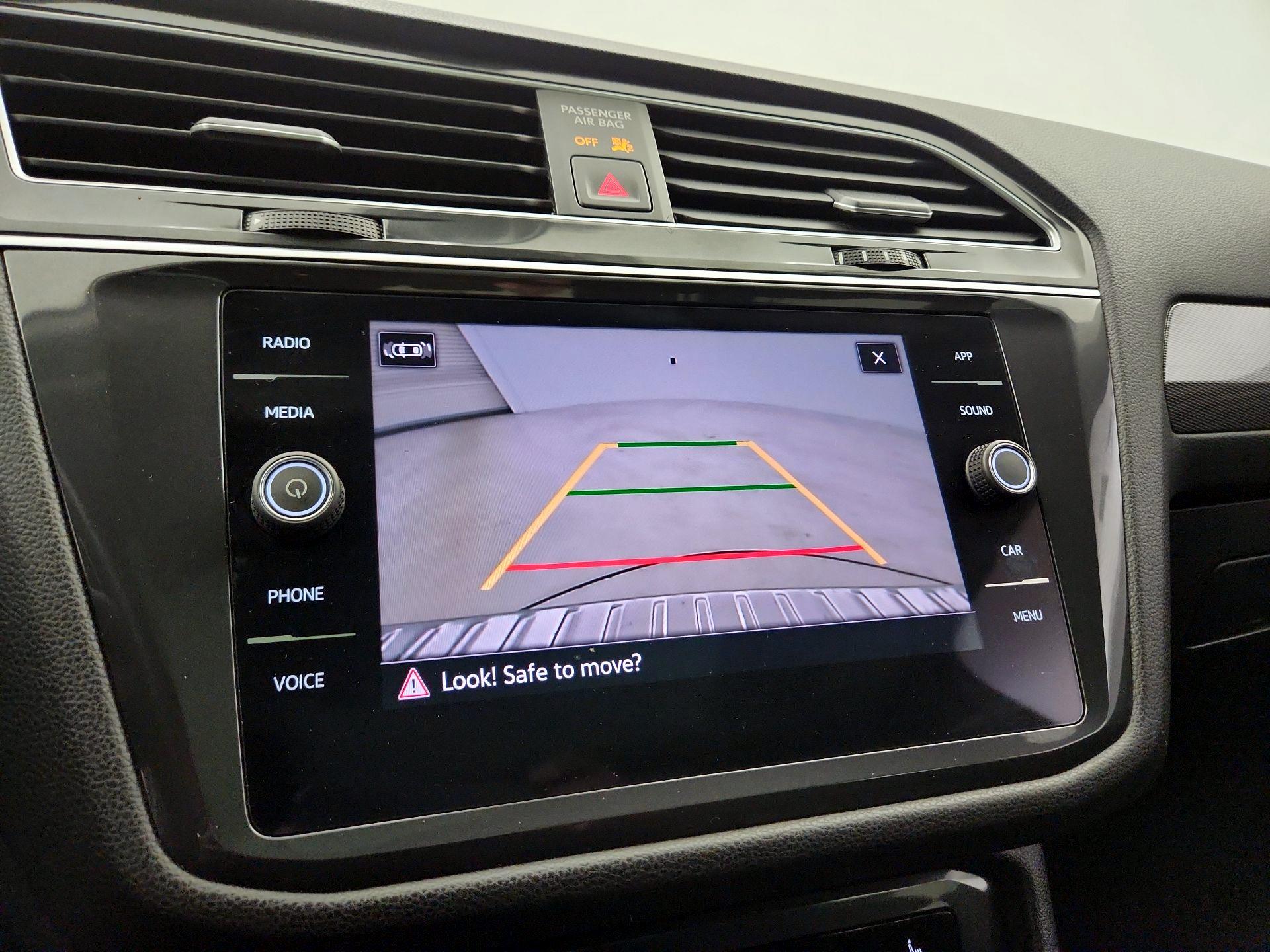 Thumbnail: 2024 Volkswagen Tiguan - 14