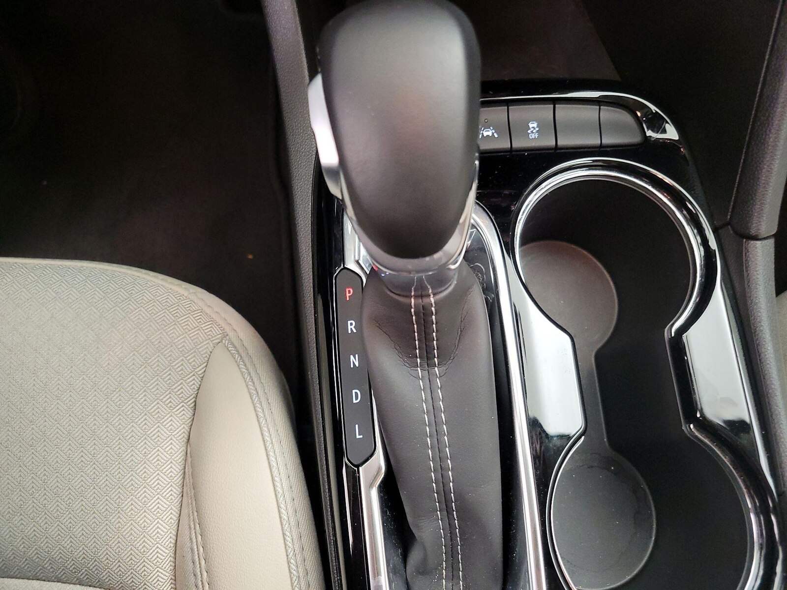 2025 Buick Encore GX Preferred - Photo 18