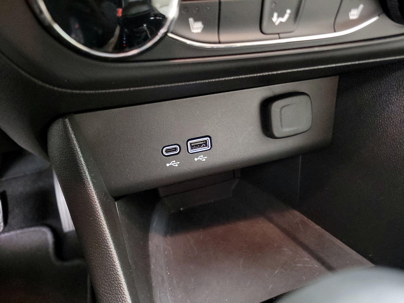 2025 Buick Encore GX Preferred - Photo 19